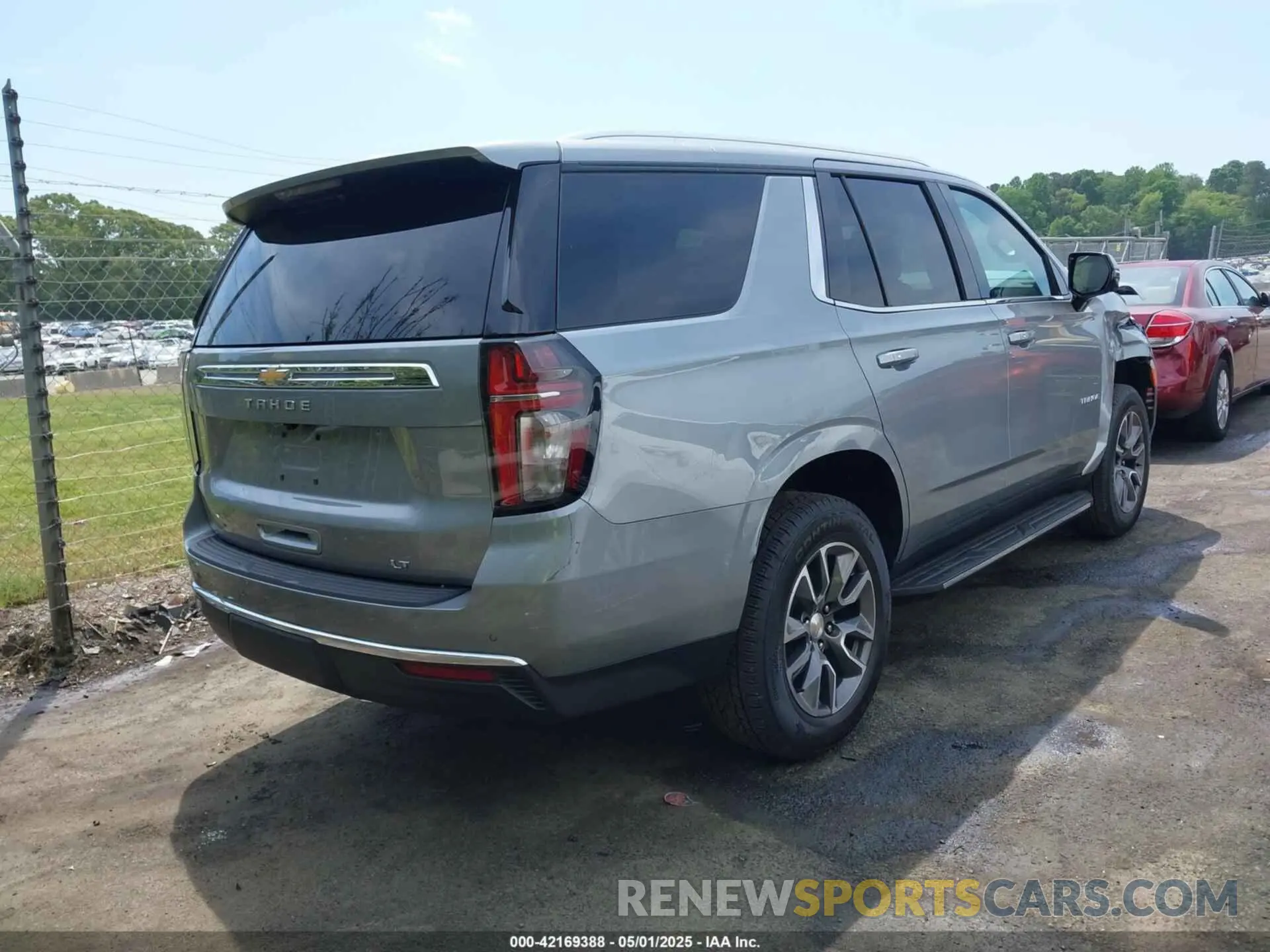 4 Photograph of a damaged car 1GNSKNKD1RR317799 CHEVROLET TAHOE 2024