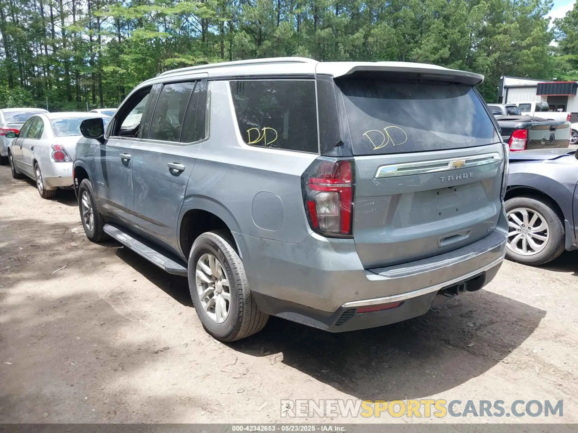 3 Photograph of a damaged car 1GNSKNKD2RR180324 CHEVROLET TAHOE 2024