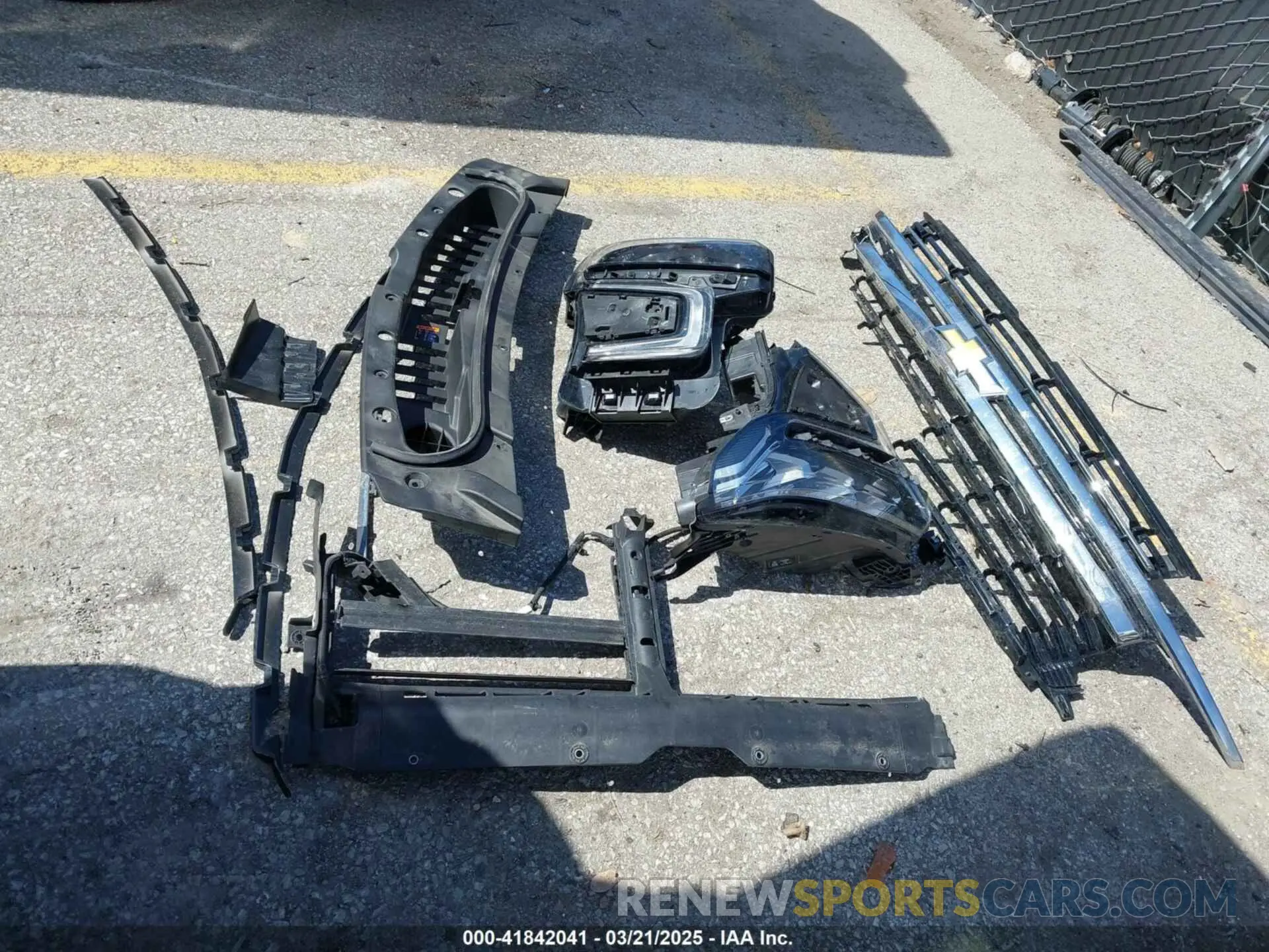 12 Photograph of a damaged car 1GNSKNKD9RR243371 CHEVROLET TAHOE 2024