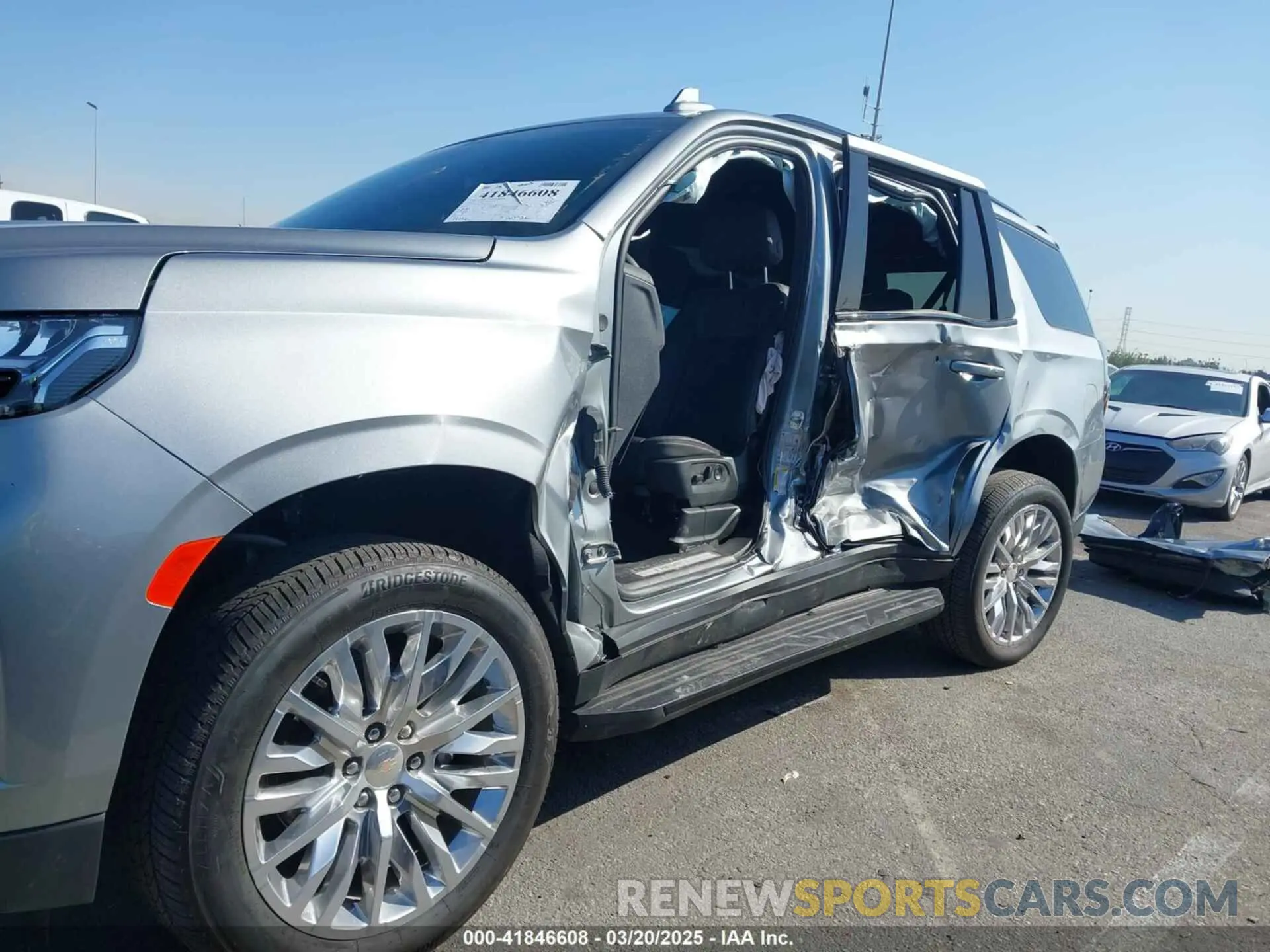 6 Photograph of a damaged car 1GNSKRKD0RR184699 CHEVROLET TAHOE 2024