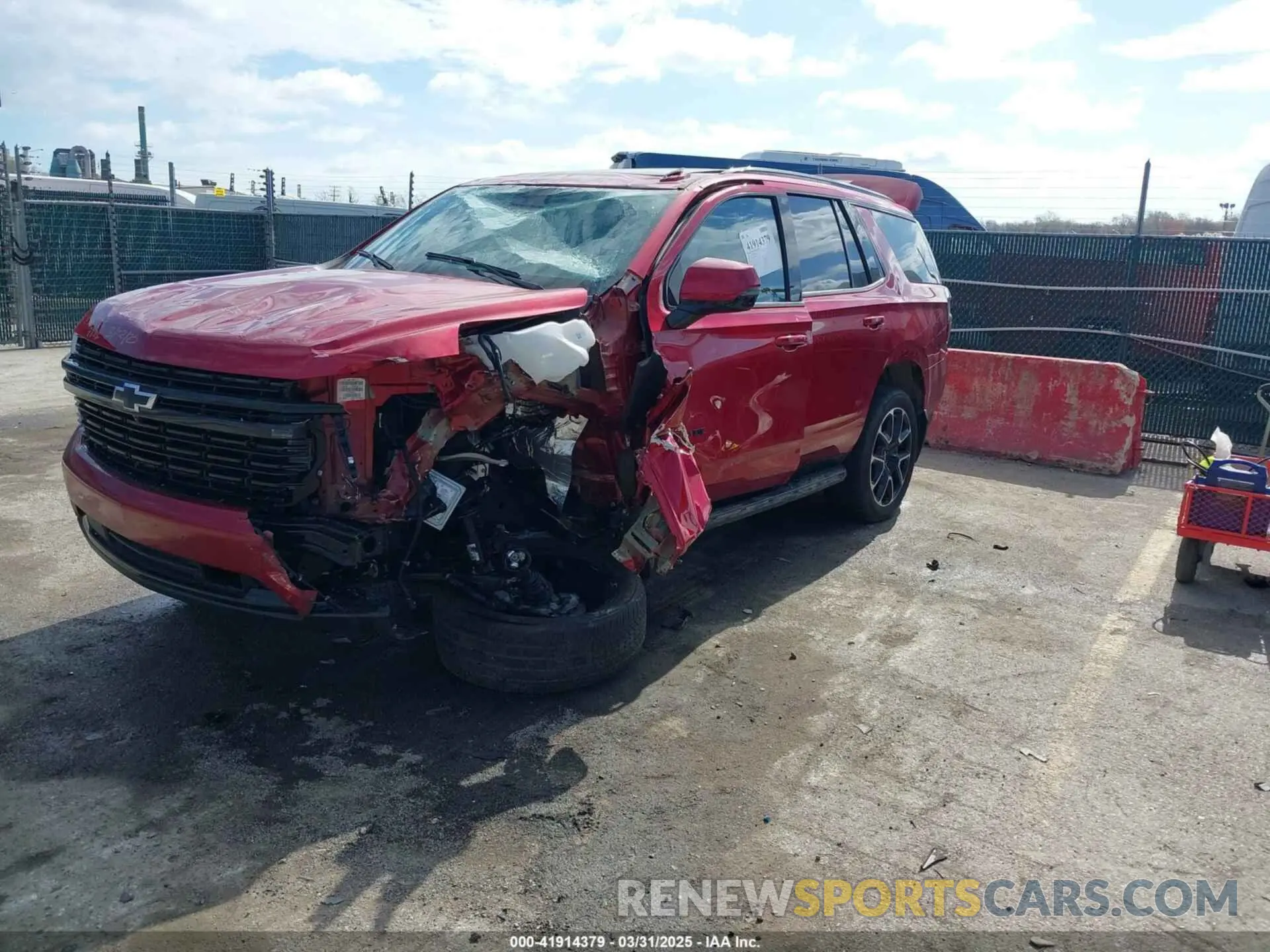 2 Photograph of a damaged car 1GNSKRKDXRR339713 CHEVROLET TAHOE 2024