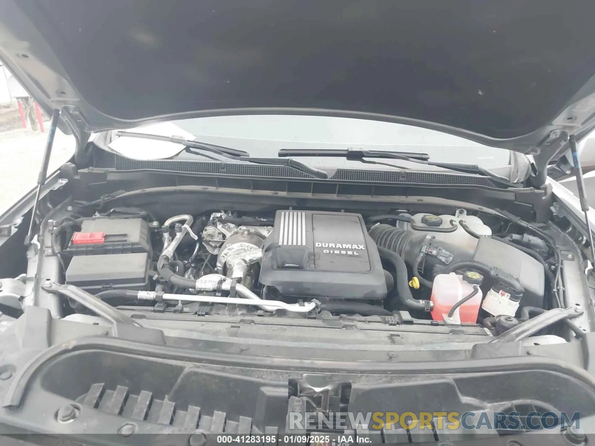 10 Photograph of a damaged car 1GNSKTKT2RR284369 CHEVROLET TAHOE 2024
