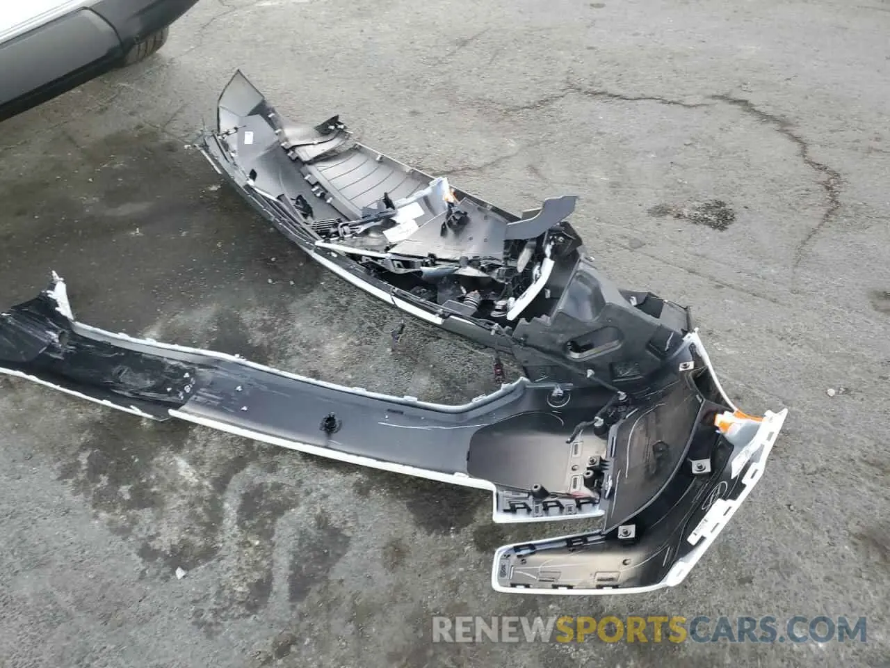 13 Photograph of a damaged car 1GNSKTKT9RR371282 CHEVROLET TAHOE 2024