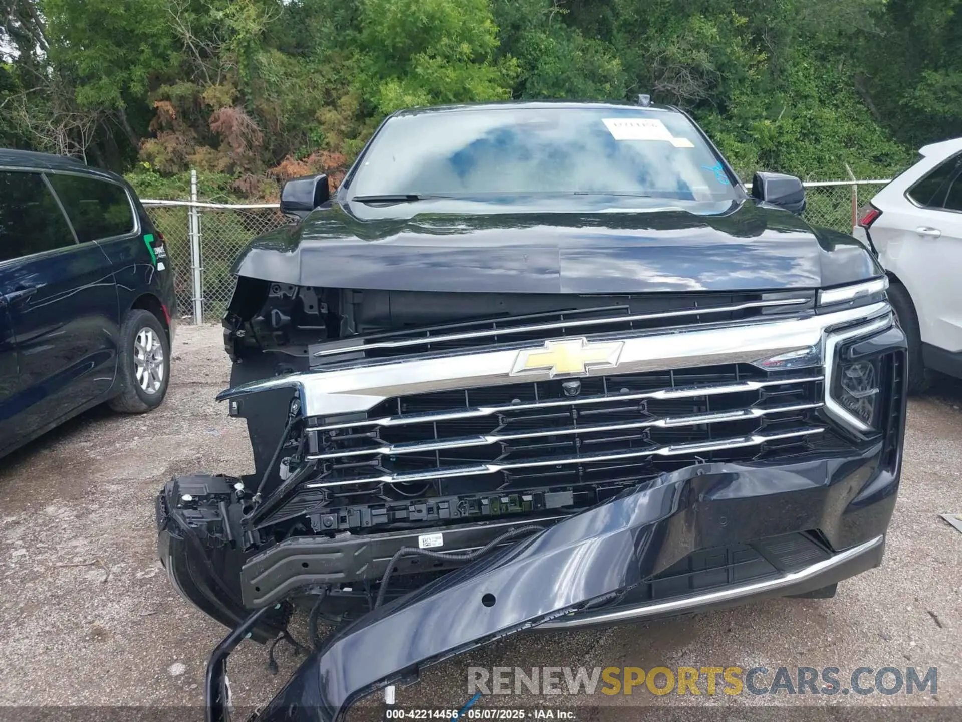 12 Photograph of a damaged car 1GNS5NRD5SR194186 CHEVROLET TAHOE 2025