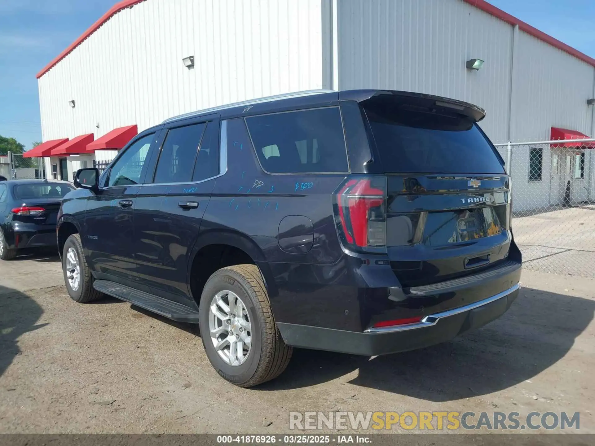 14 Photograph of a damaged car 1GNS5NRD6SR151346 CHEVROLET TAHOE 2025
