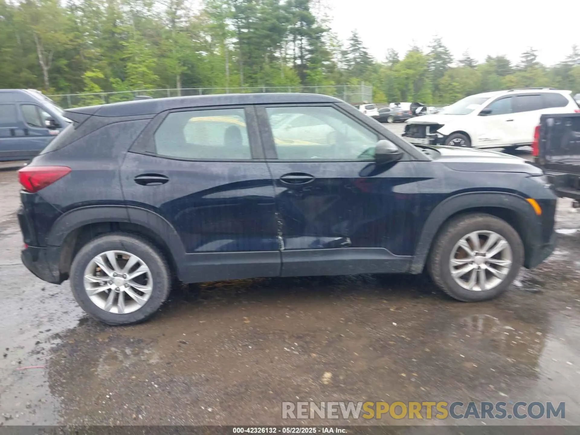 14 Photograph of a damaged car KL79MMS20MB150506 CHEVROLET TRAILBLAZER 2021