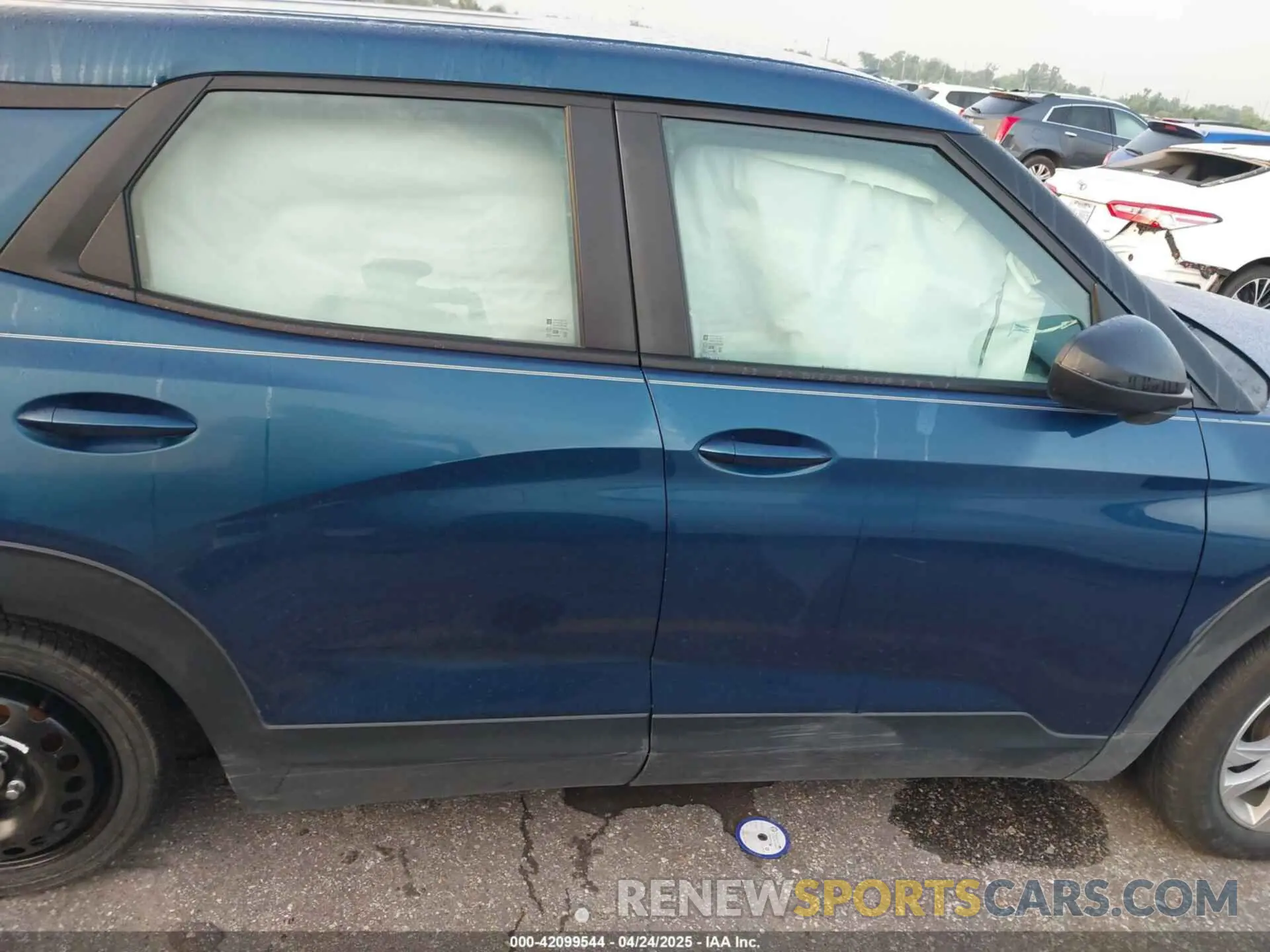 13 Photograph of a damaged car KL79MMS21MB101895 CHEVROLET TRAILBLAZER 2021