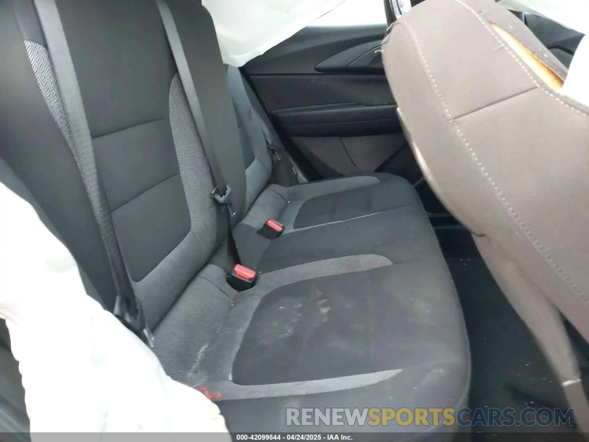8 Photograph of a damaged car KL79MMS21MB101895 CHEVROLET TRAILBLAZER 2021