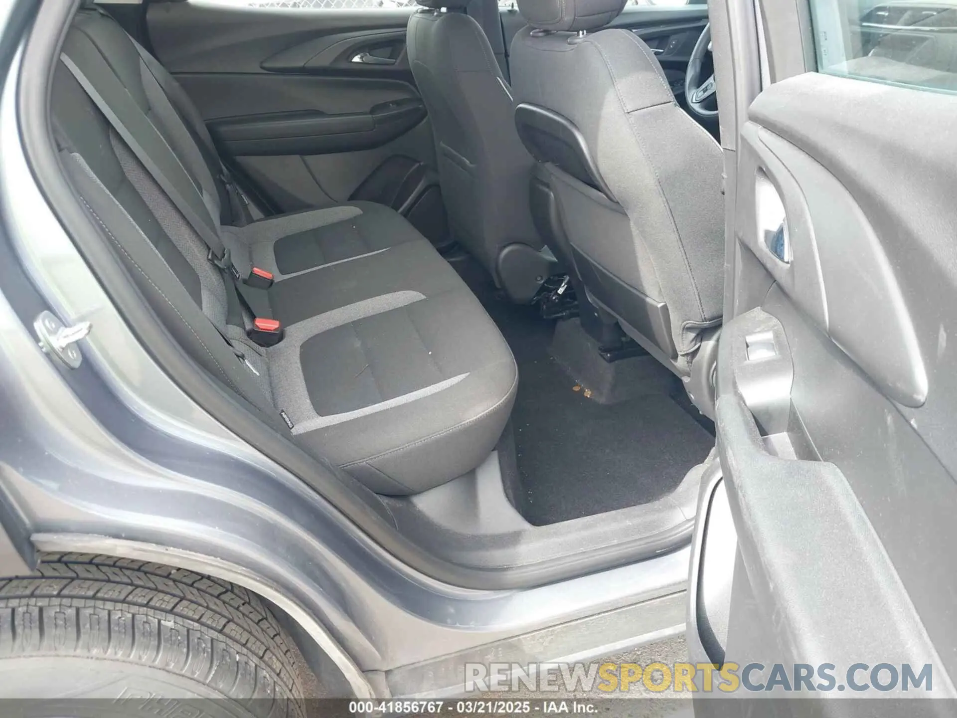 8 Photograph of a damaged car KL79MMS23MB014435 CHEVROLET TRAILBLAZER 2021