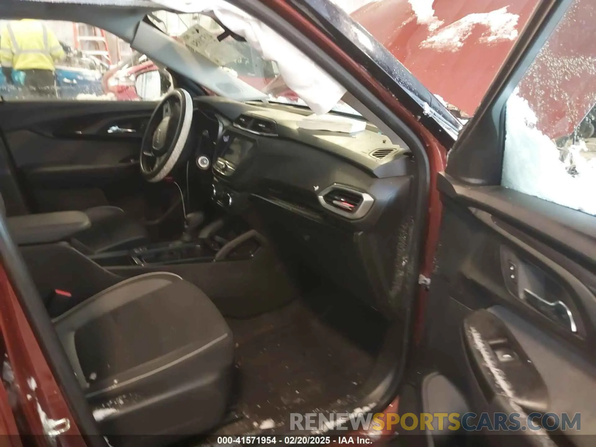 5 Photograph of a damaged car KL79MMS25MB151280 CHEVROLET TRAILBLAZER 2021