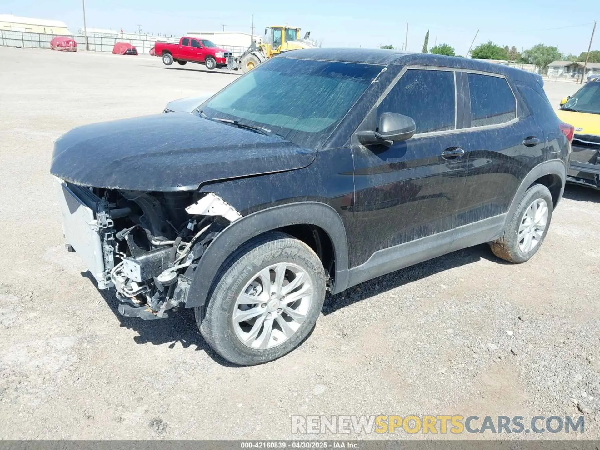 2 Photograph of a damaged car KL79MMS25MB171335 CHEVROLET TRAILBLAZER 2021