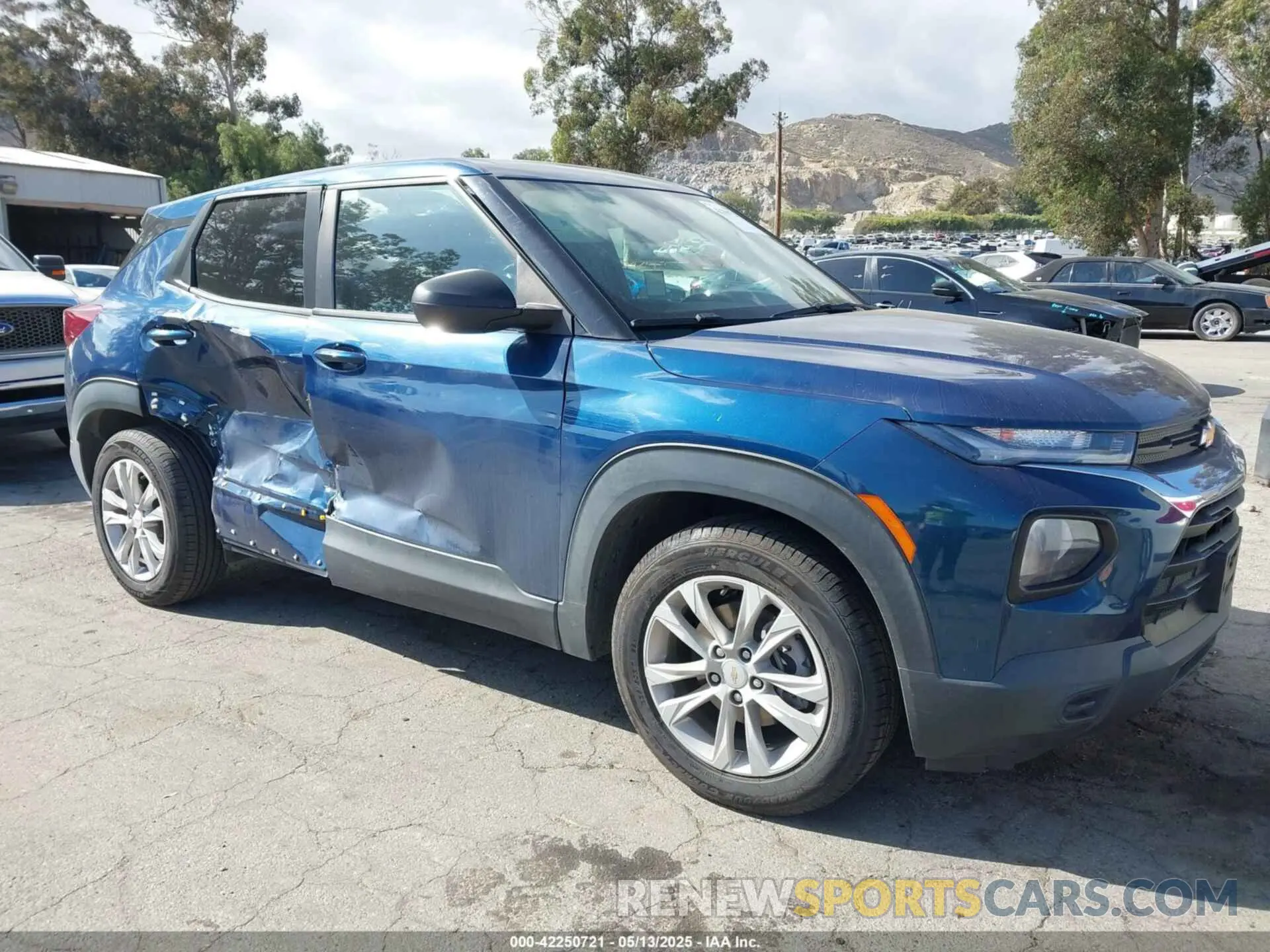 1 Photograph of a damaged car KL79MMS26MB082390 CHEVROLET TRAILBLAZER 2021