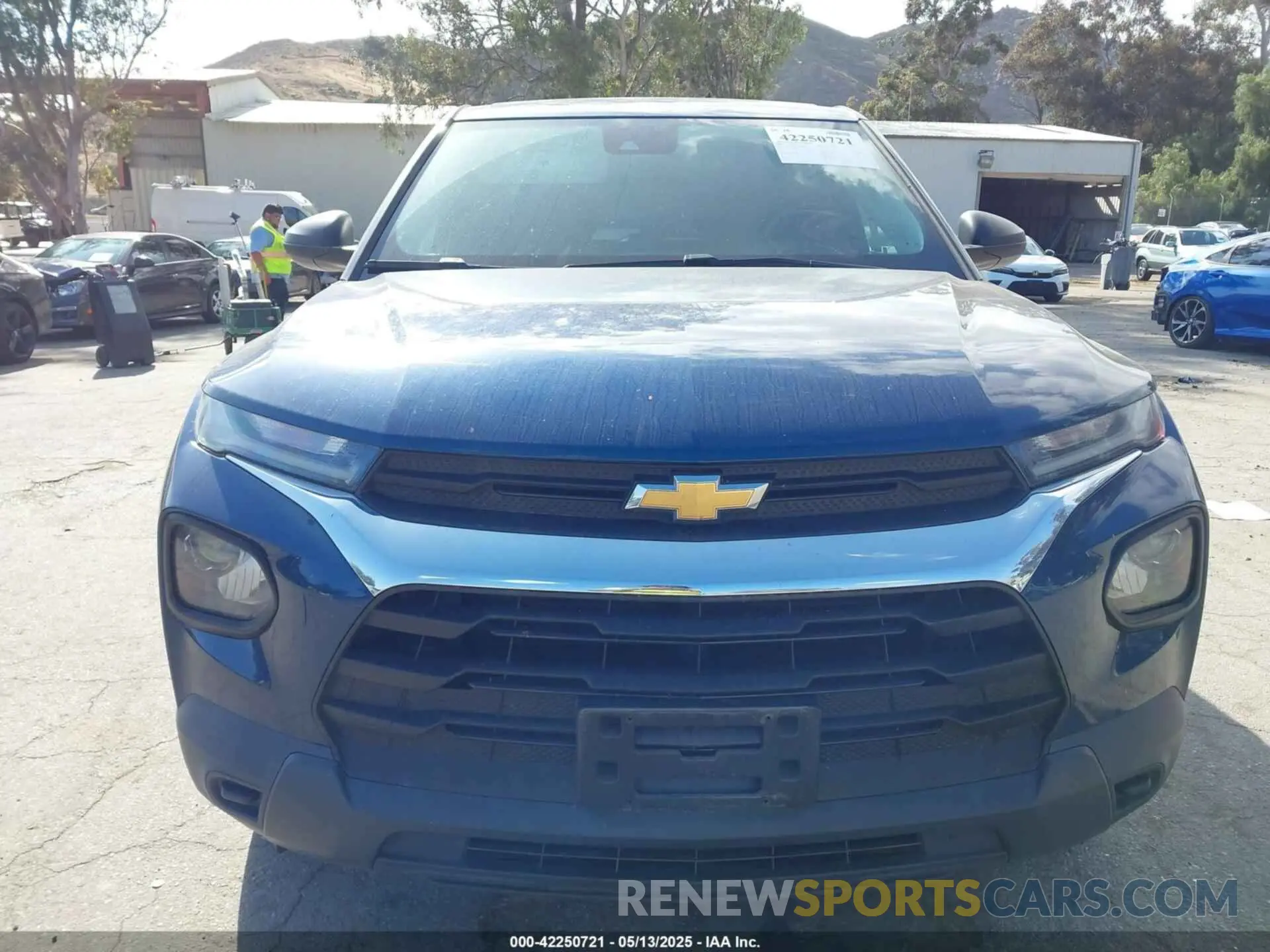 12 Photograph of a damaged car KL79MMS26MB082390 CHEVROLET TRAILBLAZER 2021