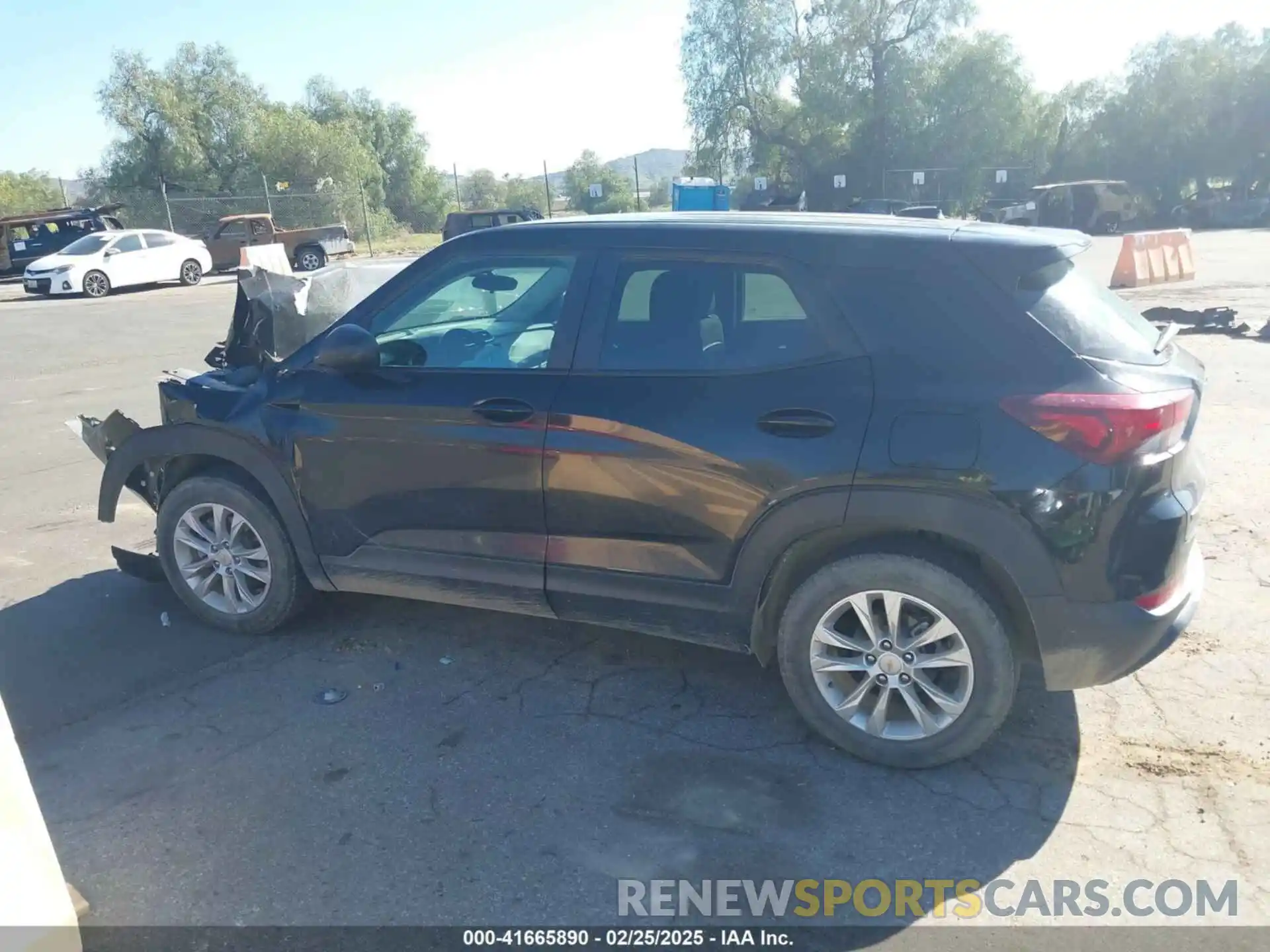 14 Photograph of a damaged car KL79MMS26MB099318 CHEVROLET TRAILBLAZER 2021