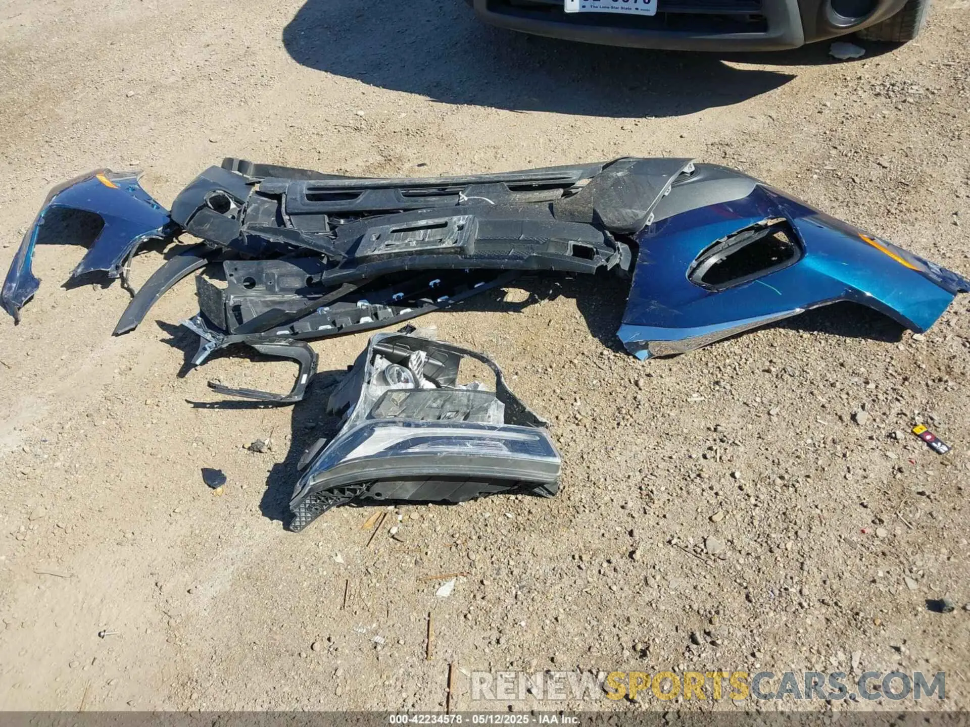 12 Photograph of a damaged car KL79MMS26MB132852 CHEVROLET TRAILBLAZER 2021