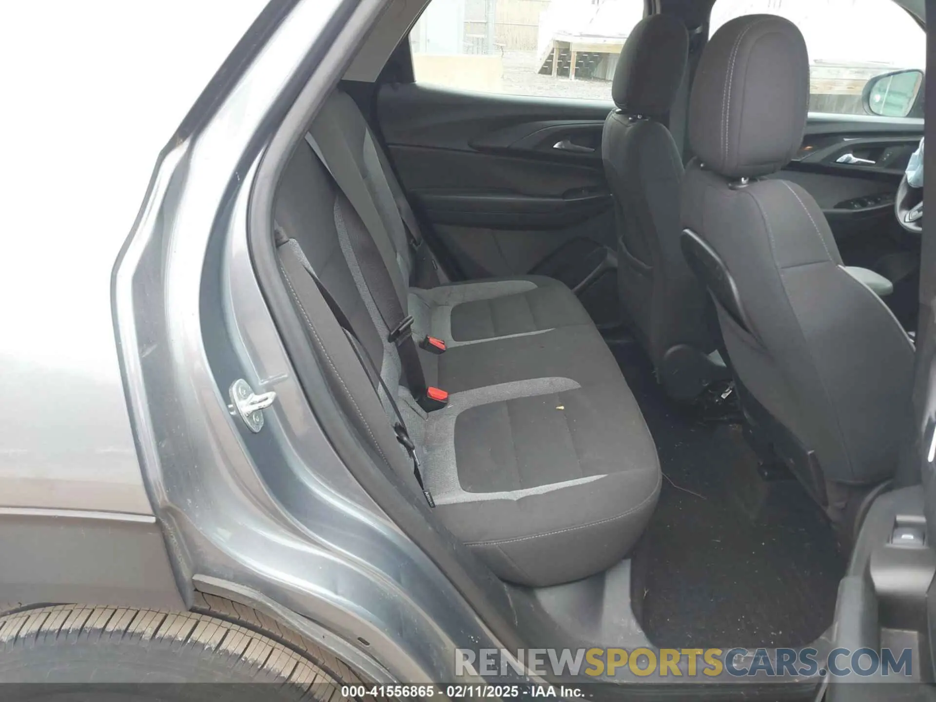 8 Photograph of a damaged car KL79MMS27MB165665 CHEVROLET TRAILBLAZER 2021