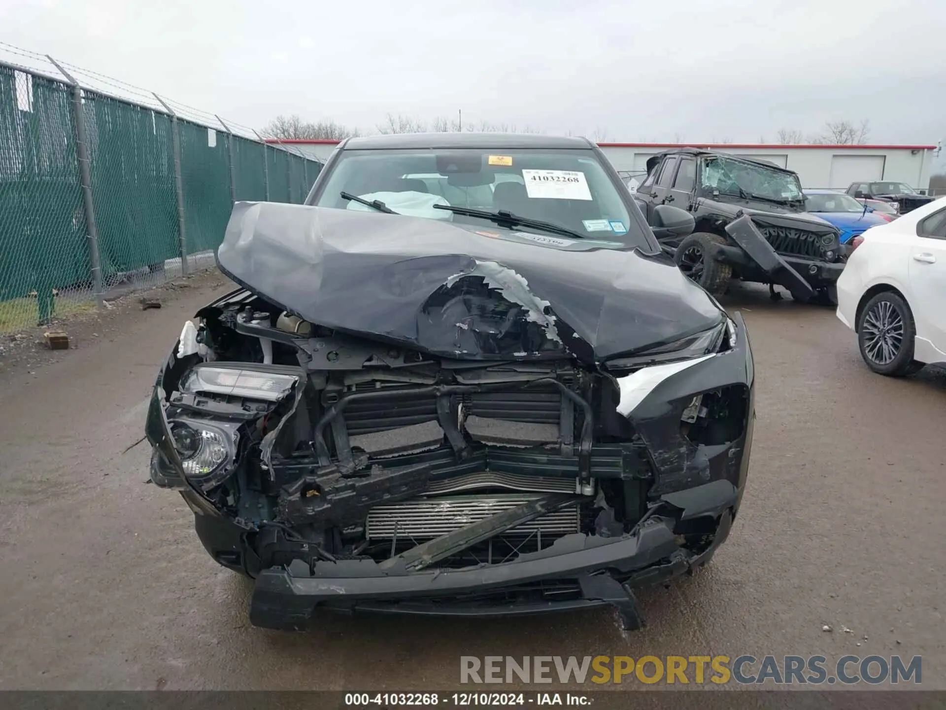 12 Photograph of a damaged car KL79MMS2XMB100177 CHEVROLET TRAILBLAZER 2021