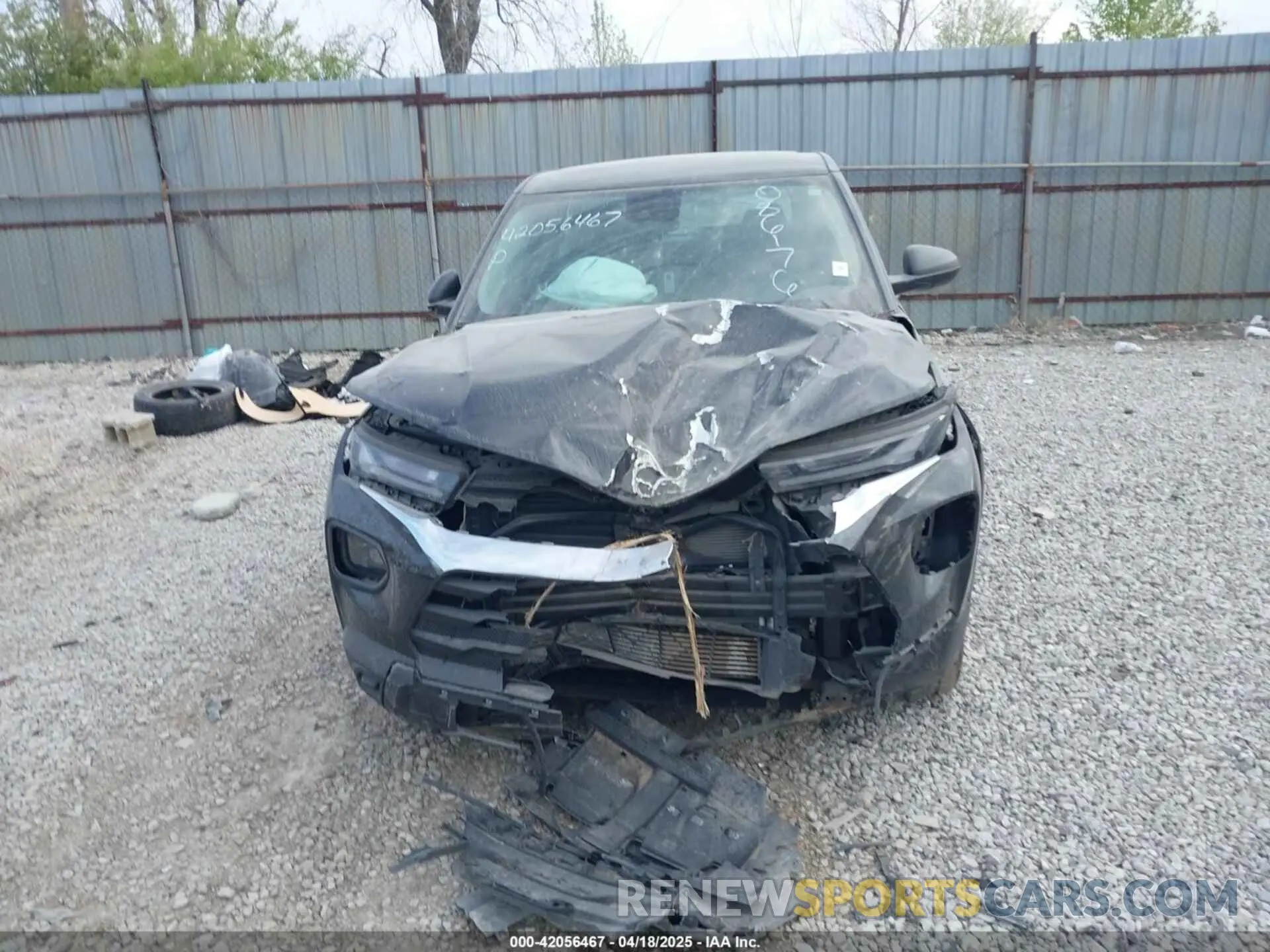 12 Photograph of a damaged car KL79MNSL4MB086176 CHEVROLET TRAILBLAZER 2021