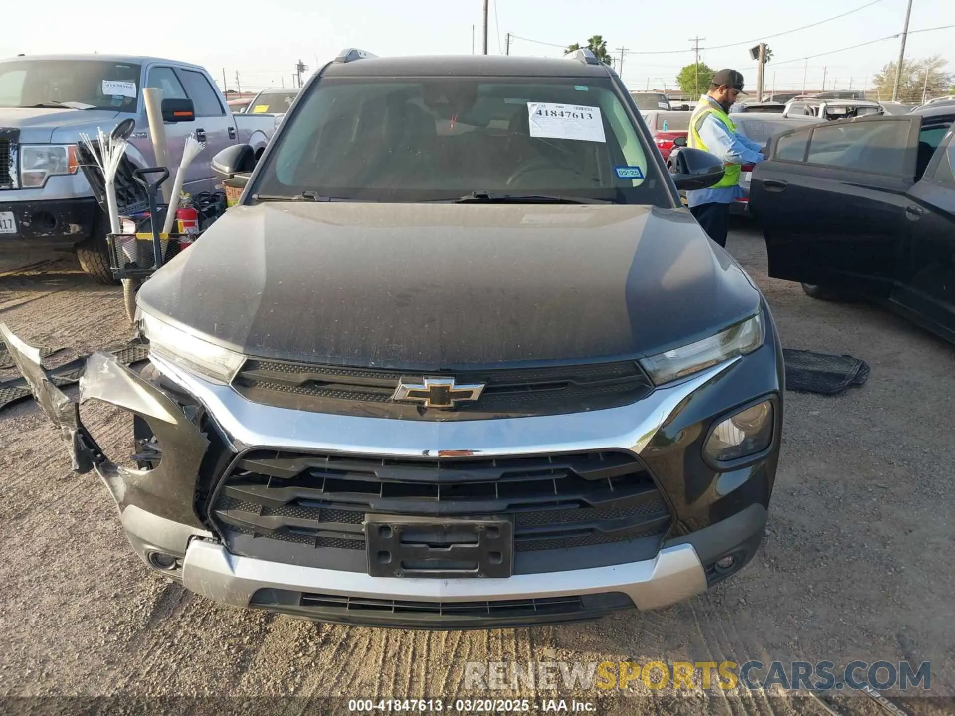 13 Photograph of a damaged car KL79MPS20MB040640 CHEVROLET TRAILBLAZER 2021
