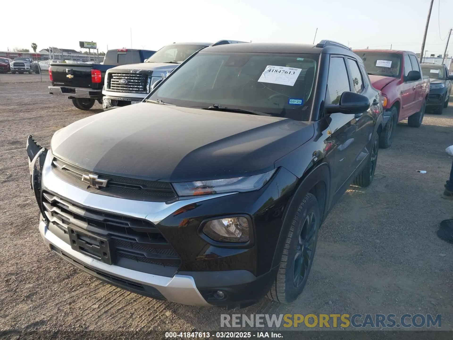 2 Photograph of a damaged car KL79MPS20MB040640 CHEVROLET TRAILBLAZER 2021