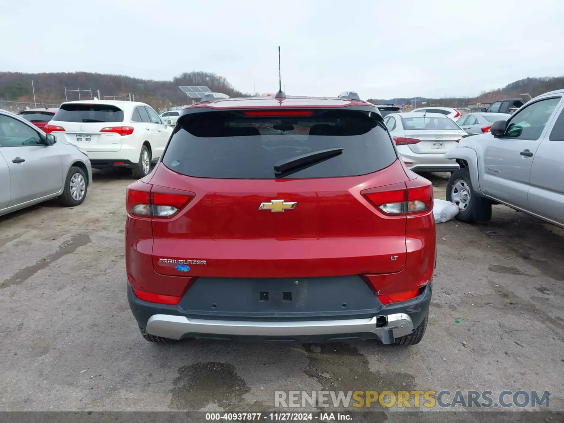 17 Photograph of a damaged car KL79MPS26MB065526 CHEVROLET TRAILBLAZER 2021