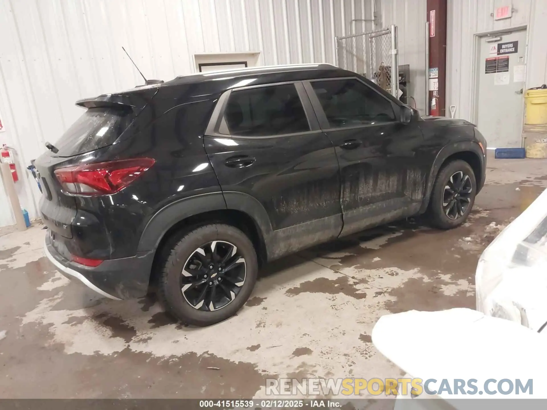 4 Photograph of a damaged car KL79MPSL6MB005576 CHEVROLET TRAILBLAZER 2021