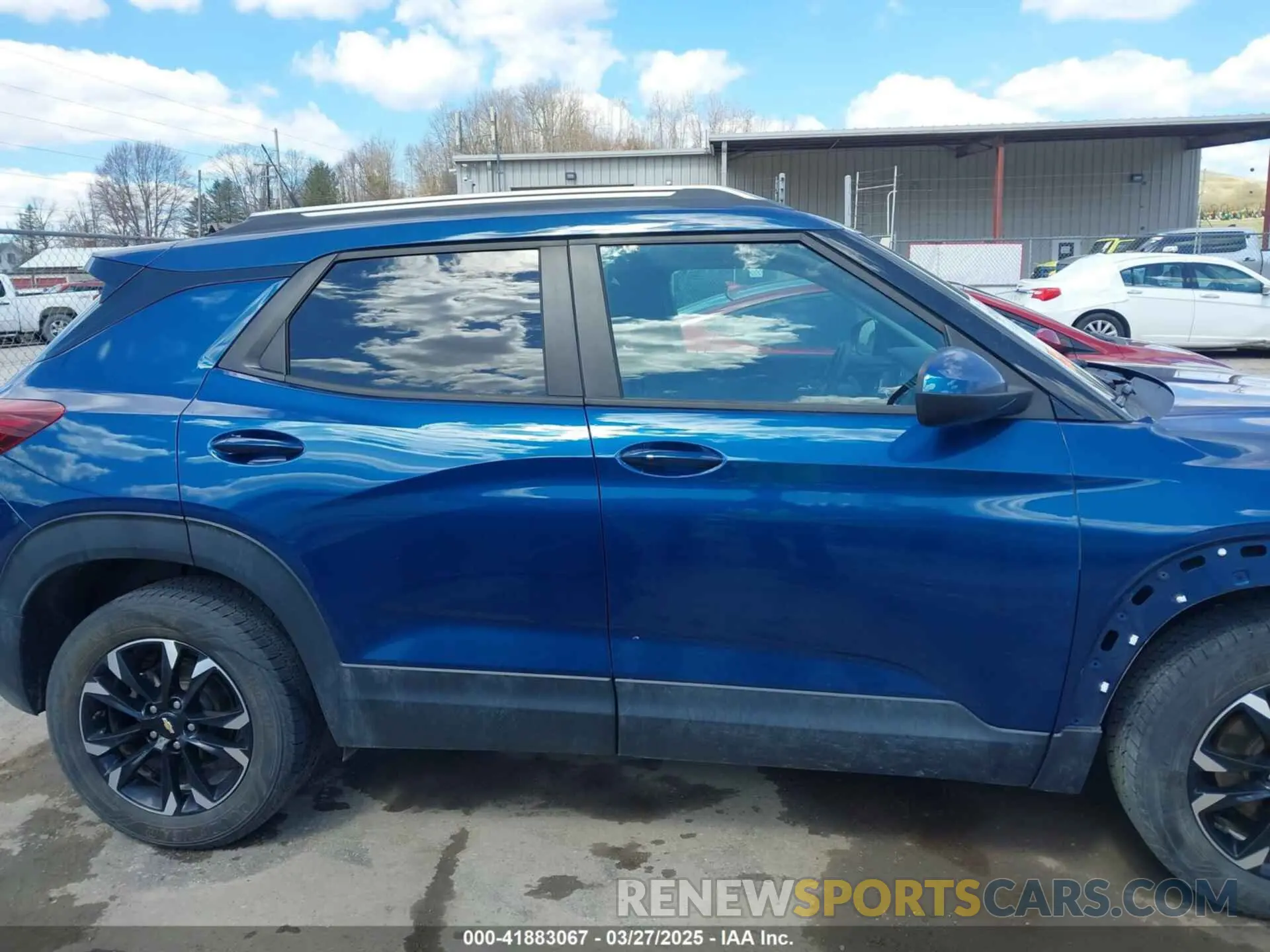 14 Photograph of a damaged car KL79MRSL2MB012844 CHEVROLET TRAILBLAZER 2021