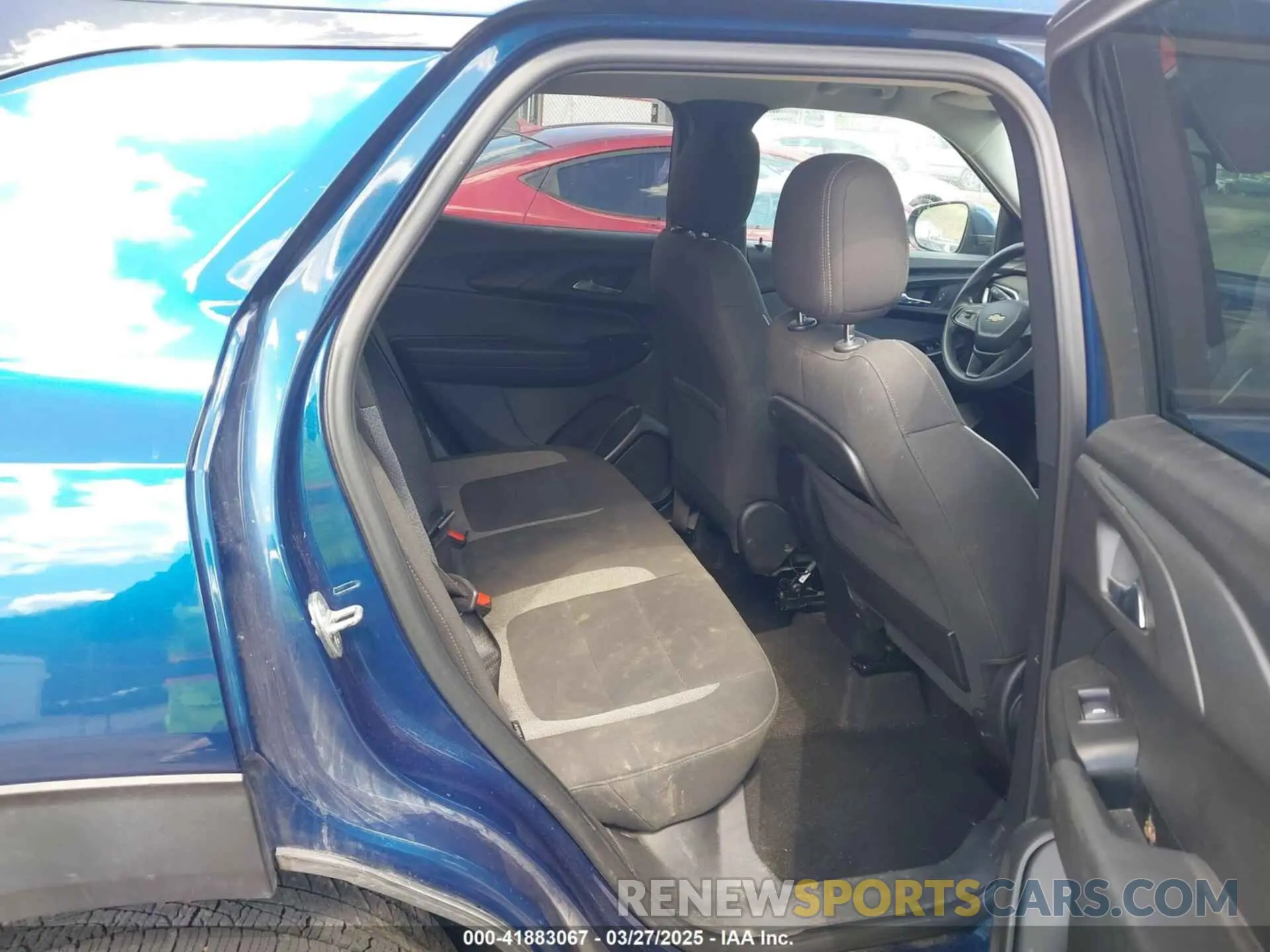 8 Photograph of a damaged car KL79MRSL2MB012844 CHEVROLET TRAILBLAZER 2021