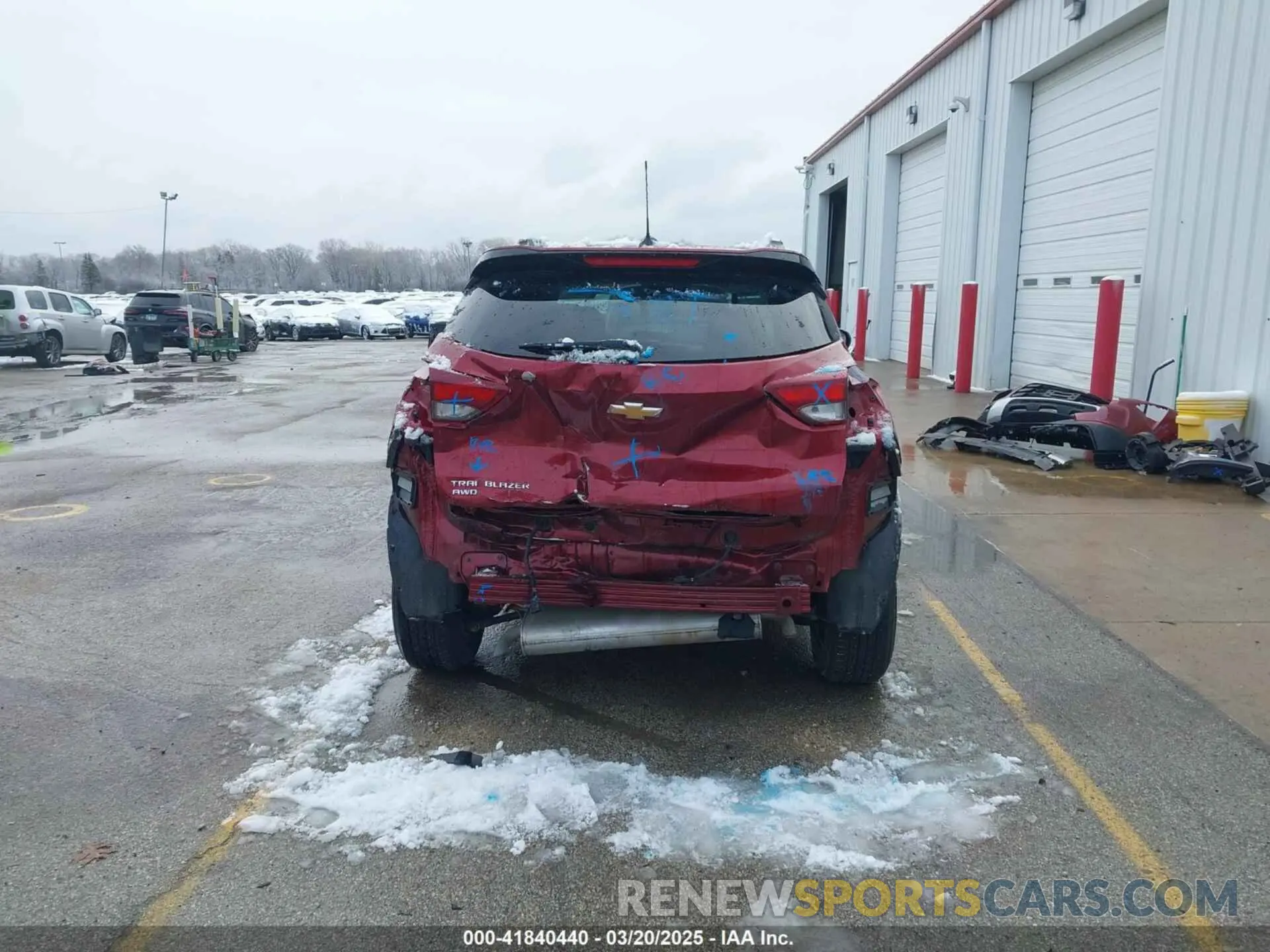 17 Photograph of a damaged car KL79MRSL3MB094227 CHEVROLET TRAILBLAZER 2021