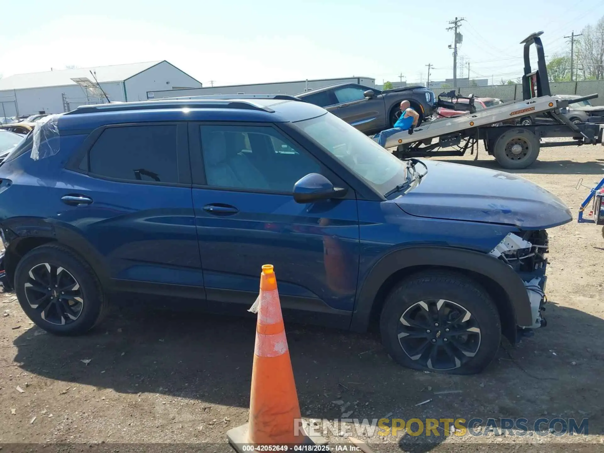 14 Photograph of a damaged car KL79MRSL8MB001721 CHEVROLET TRAILBLAZER 2021