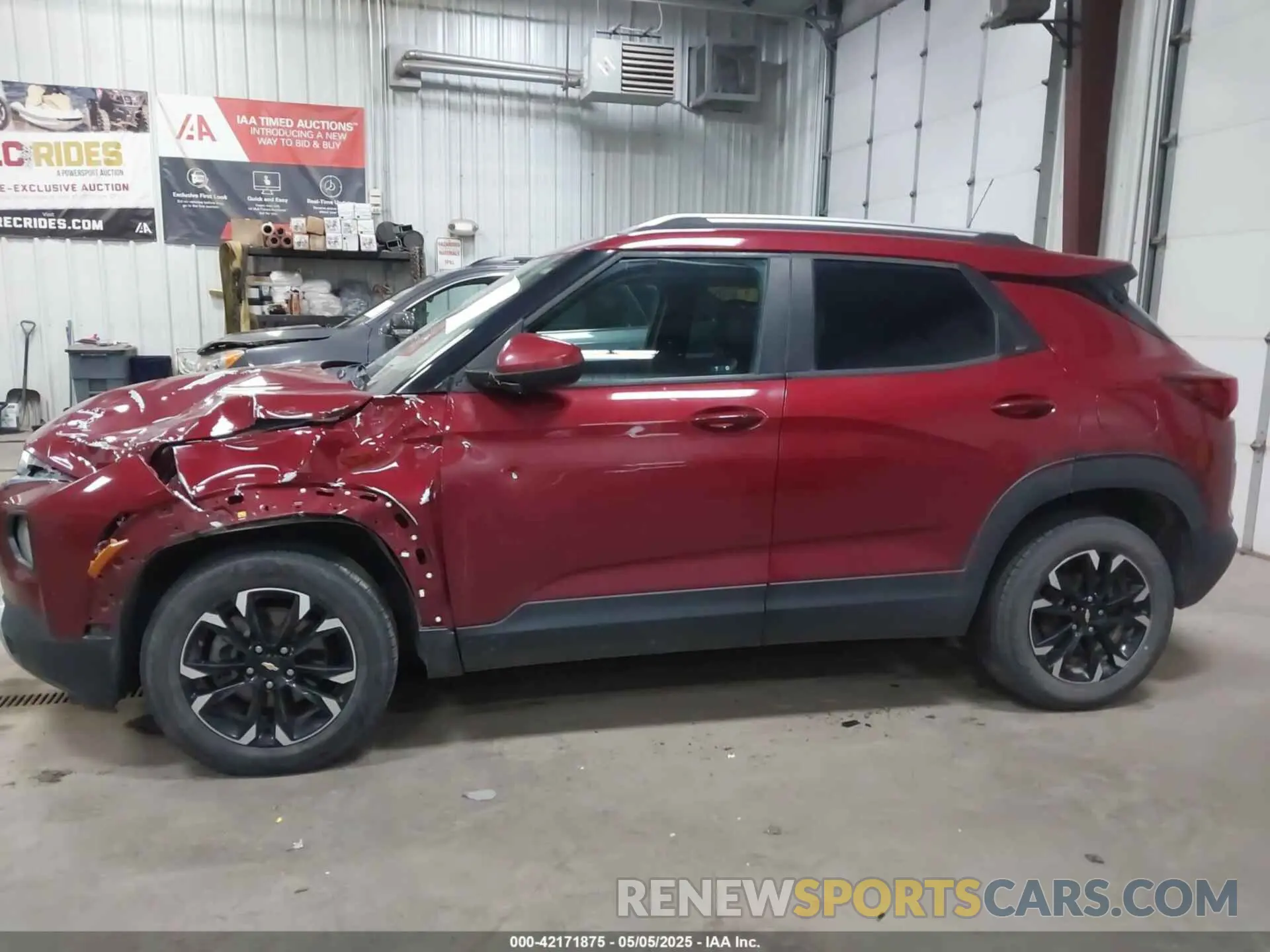 14 Photograph of a damaged car KL79MRSL8MB032158 CHEVROLET TRAILBLAZER 2021