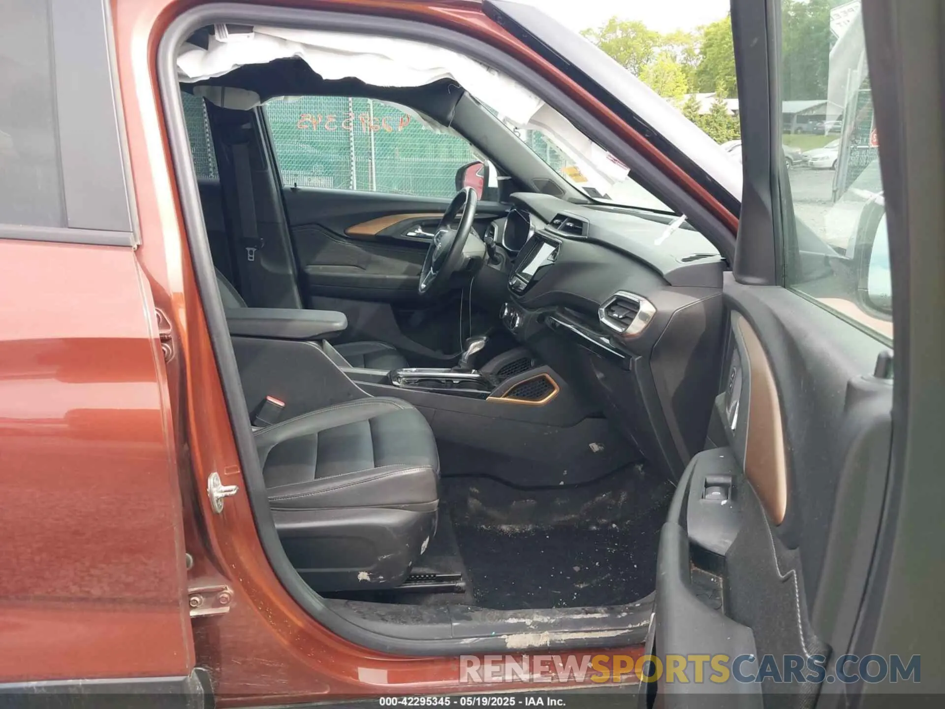 5 Photograph of a damaged car KL79MSSL2MB148513 CHEVROLET TRAILBLAZER 2021