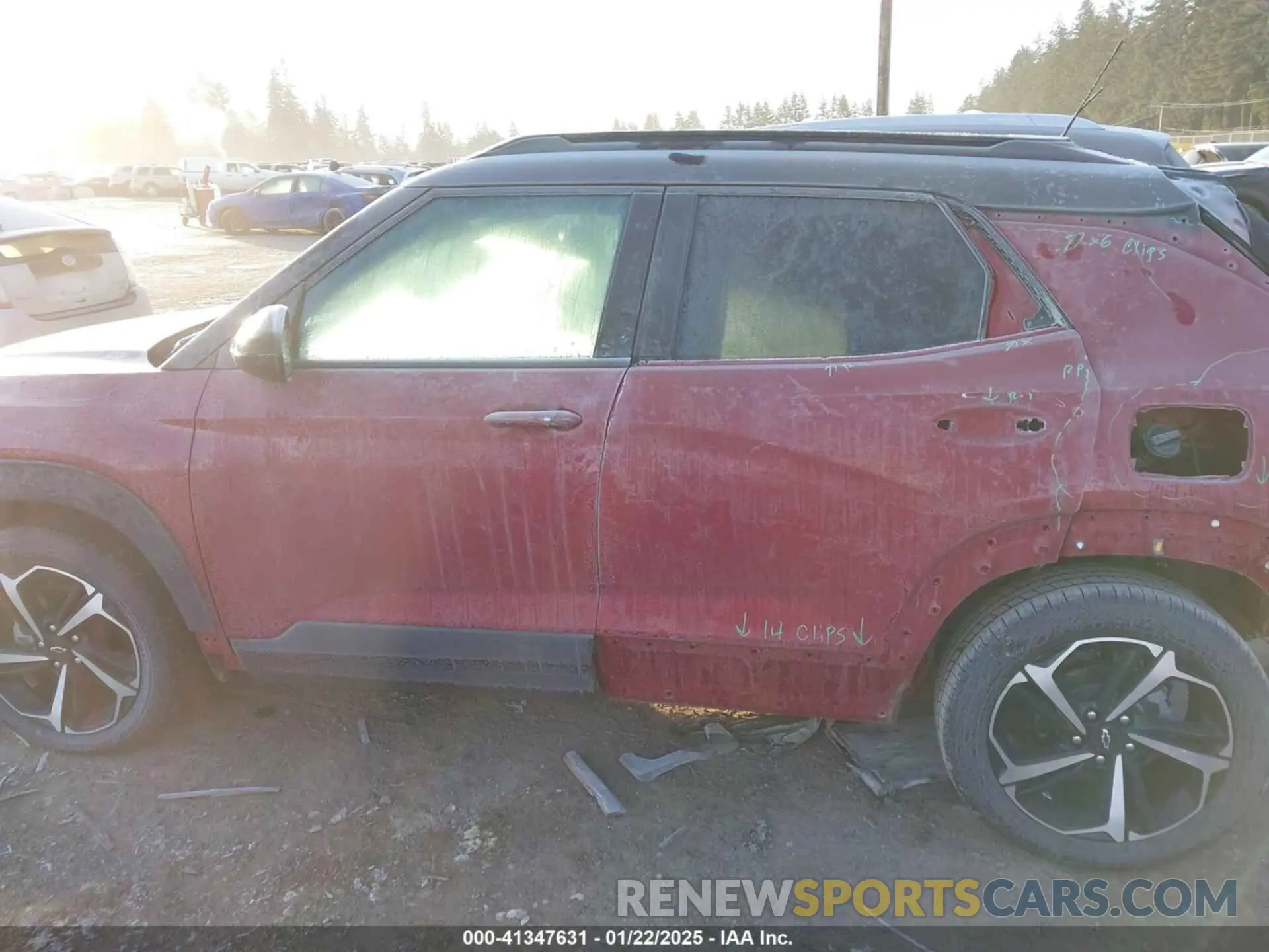 15 Photograph of a damaged car KL79MTSL2MB026353 CHEVROLET TRAILBLAZER 2021