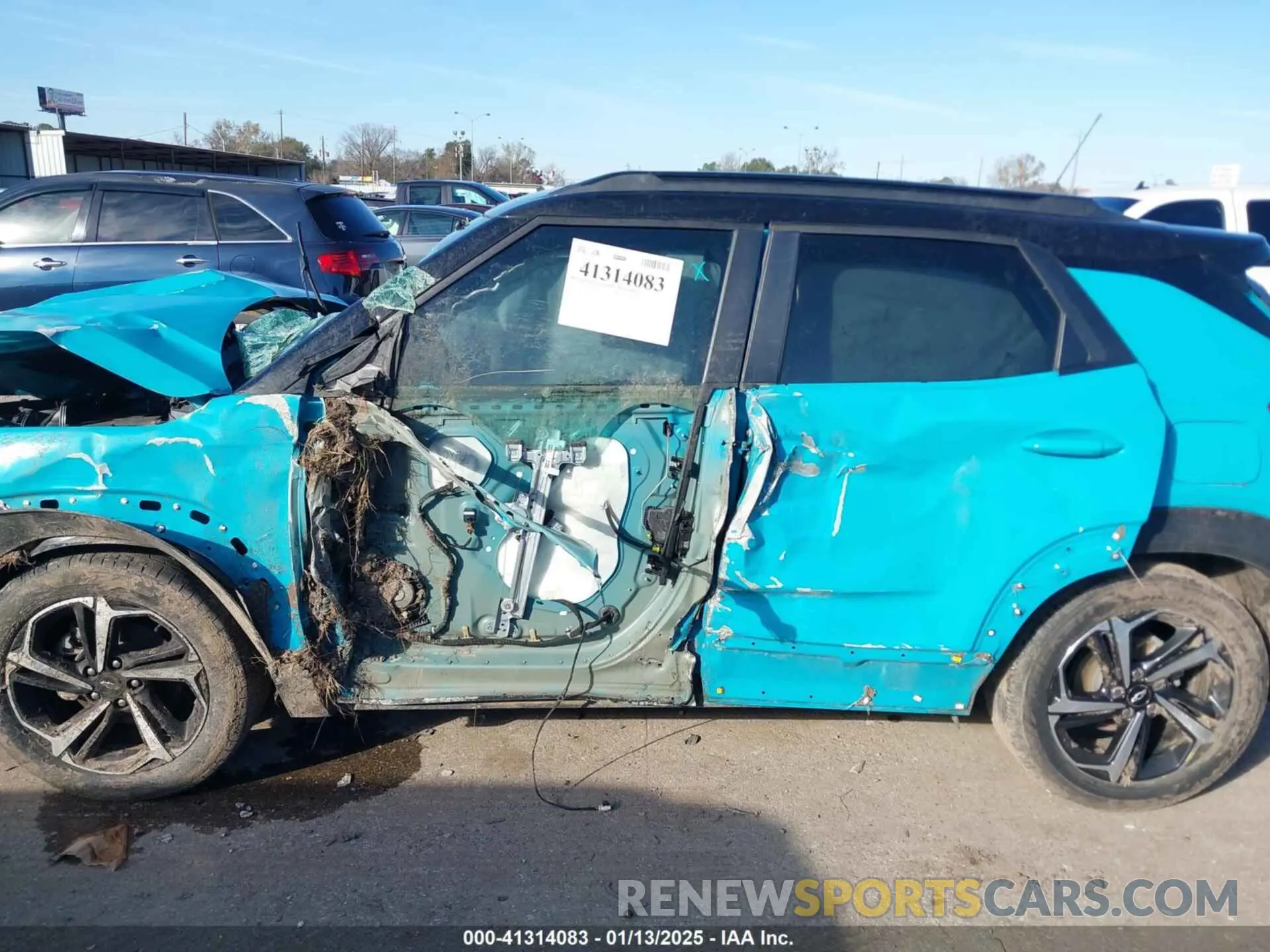 13 Photograph of a damaged car KL79MTSL2MB117994 CHEVROLET TRAILBLAZER 2021