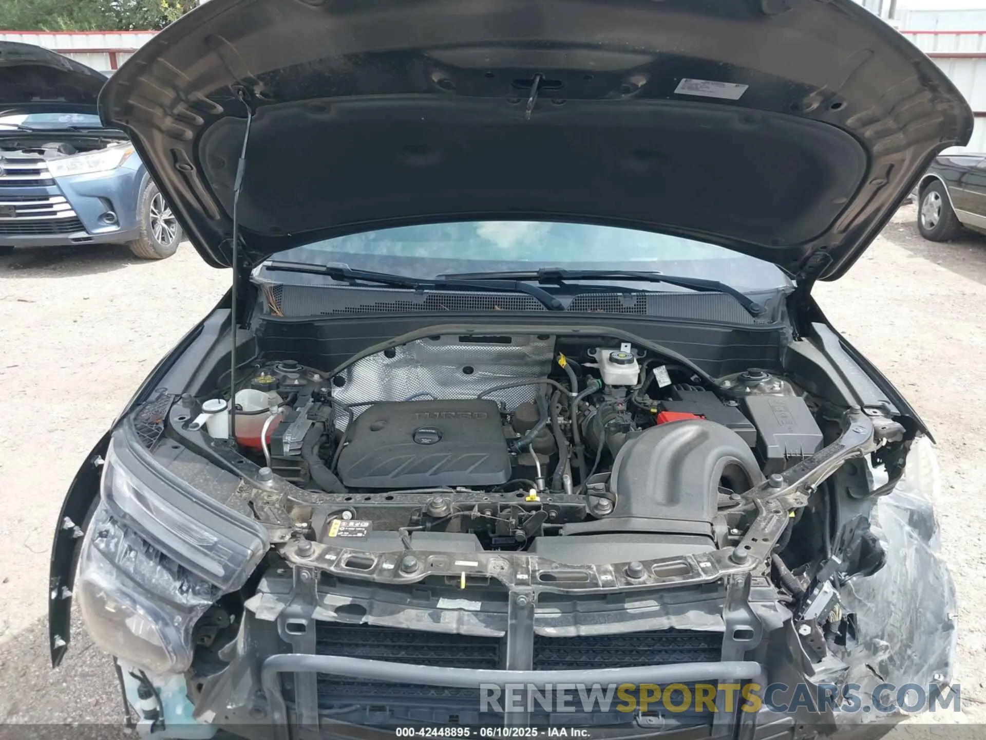 10 Photograph of a damaged car KL79MTSL3MB158280 CHEVROLET TRAILBLAZER 2021
