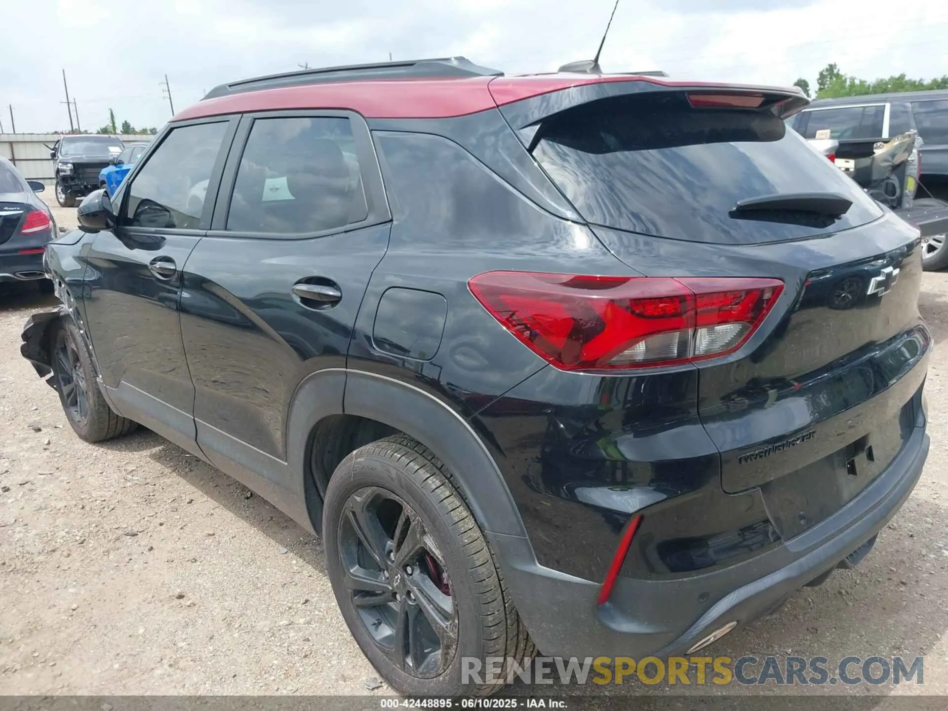 3 Photograph of a damaged car KL79MTSL3MB158280 CHEVROLET TRAILBLAZER 2021