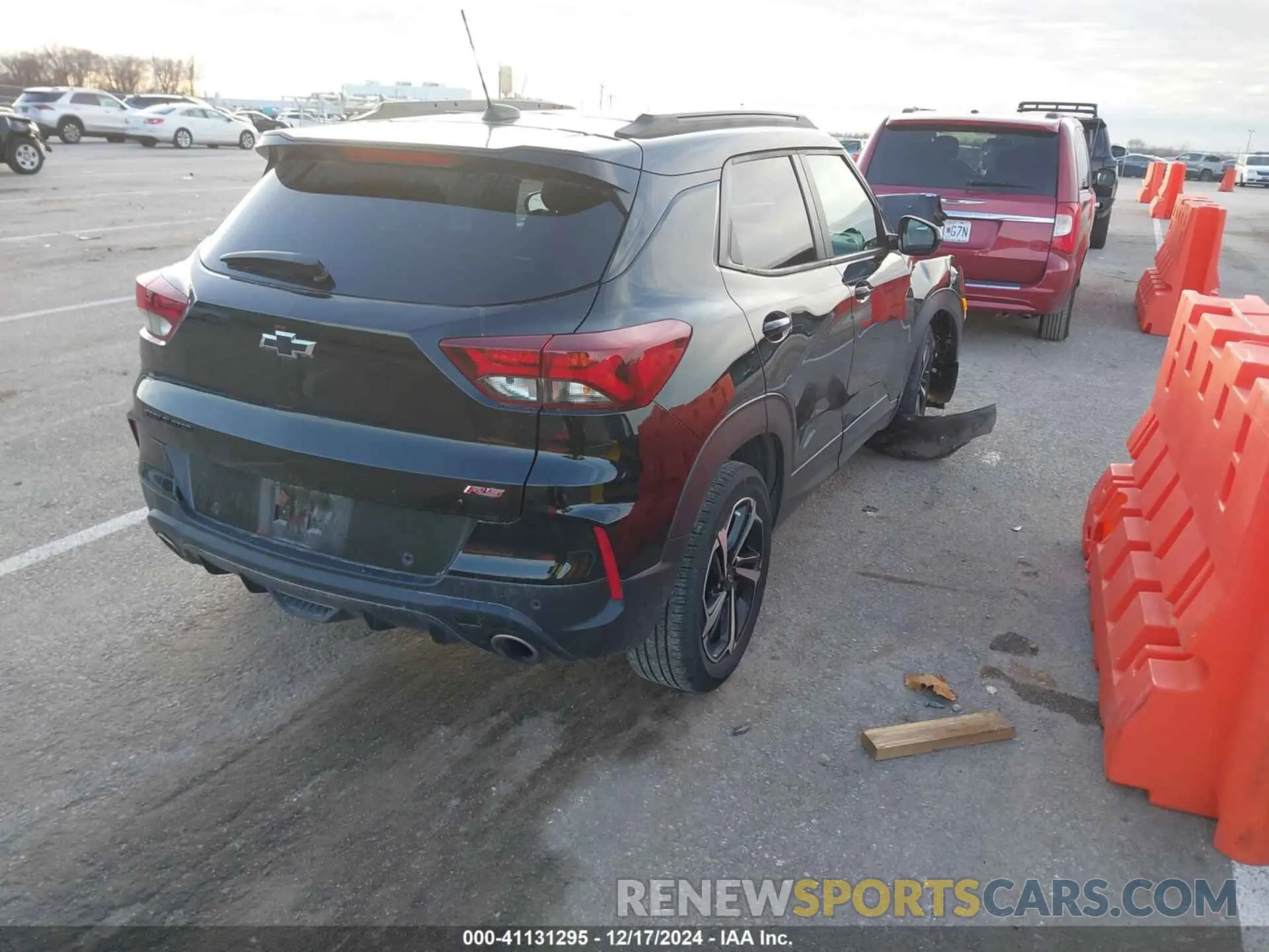 4 Photograph of a damaged car KL79MTSL4MB078003 CHEVROLET TRAILBLAZER 2021