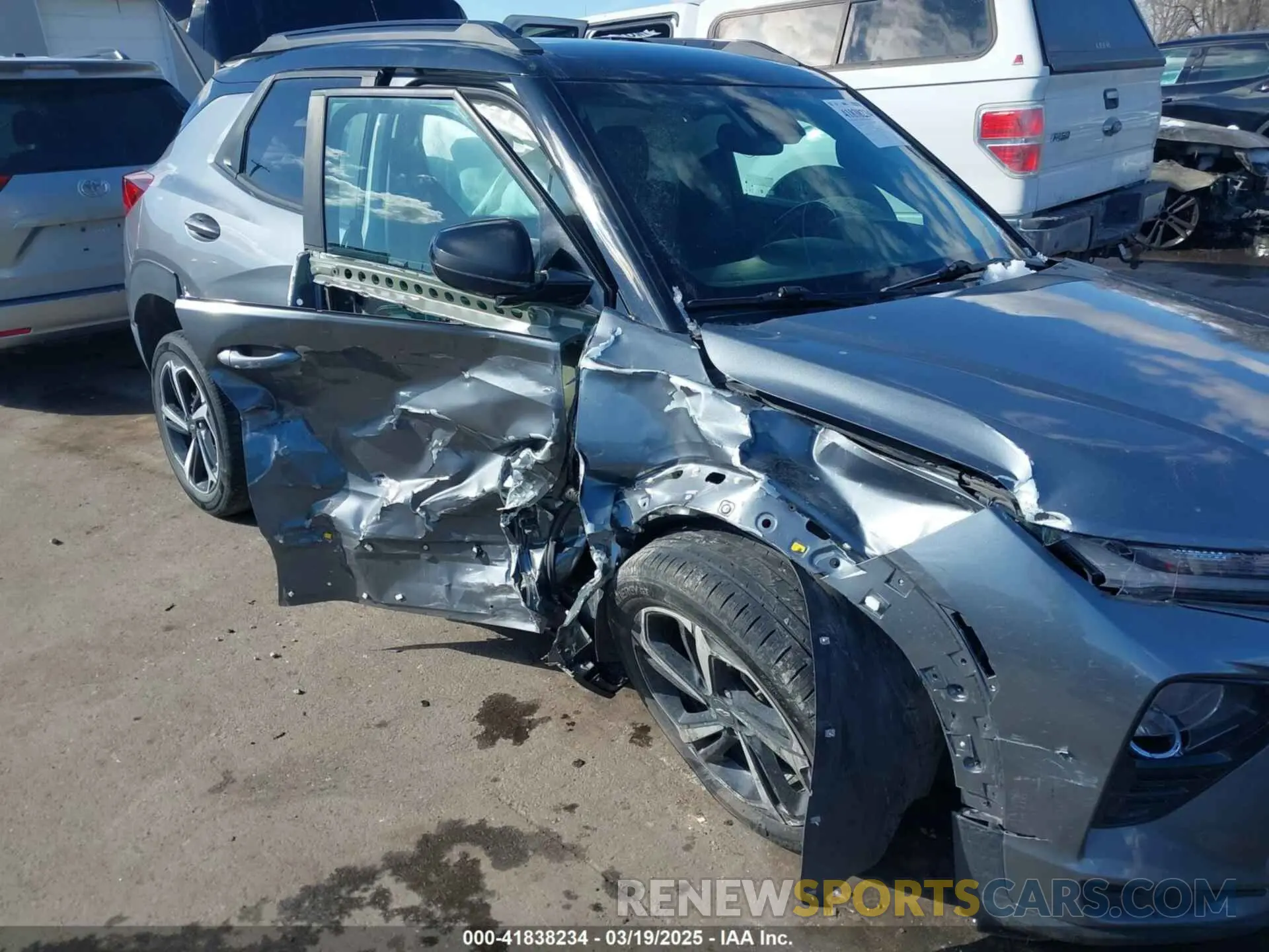 6 Photograph of a damaged car KL79MTSL8MB097878 CHEVROLET TRAILBLAZER 2021
