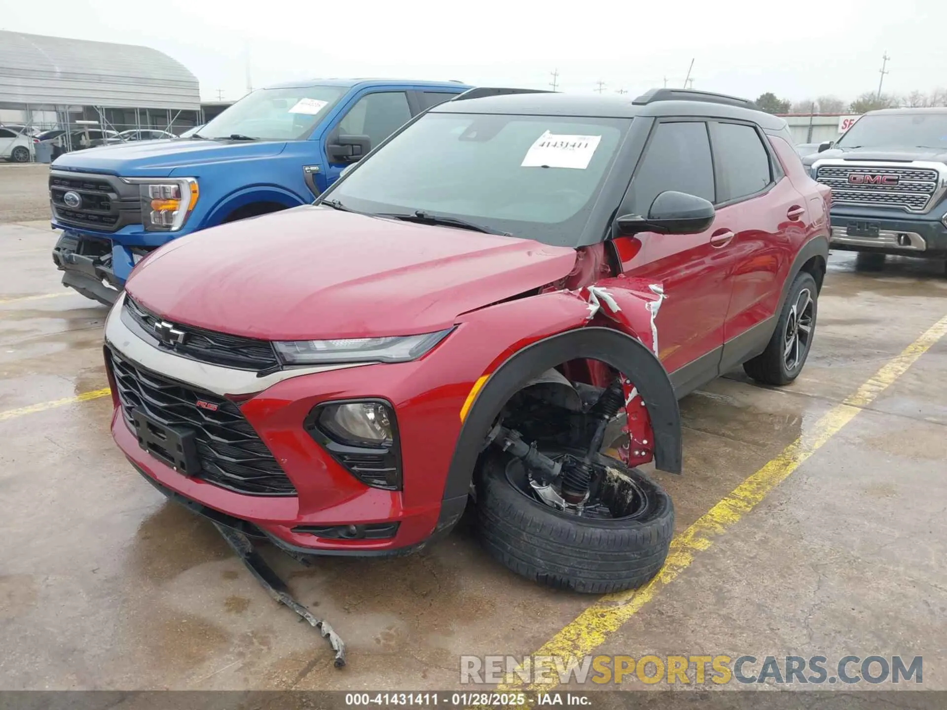 2 Photograph of a damaged car KL79MTSLXMB064381 CHEVROLET TRAILBLAZER 2021