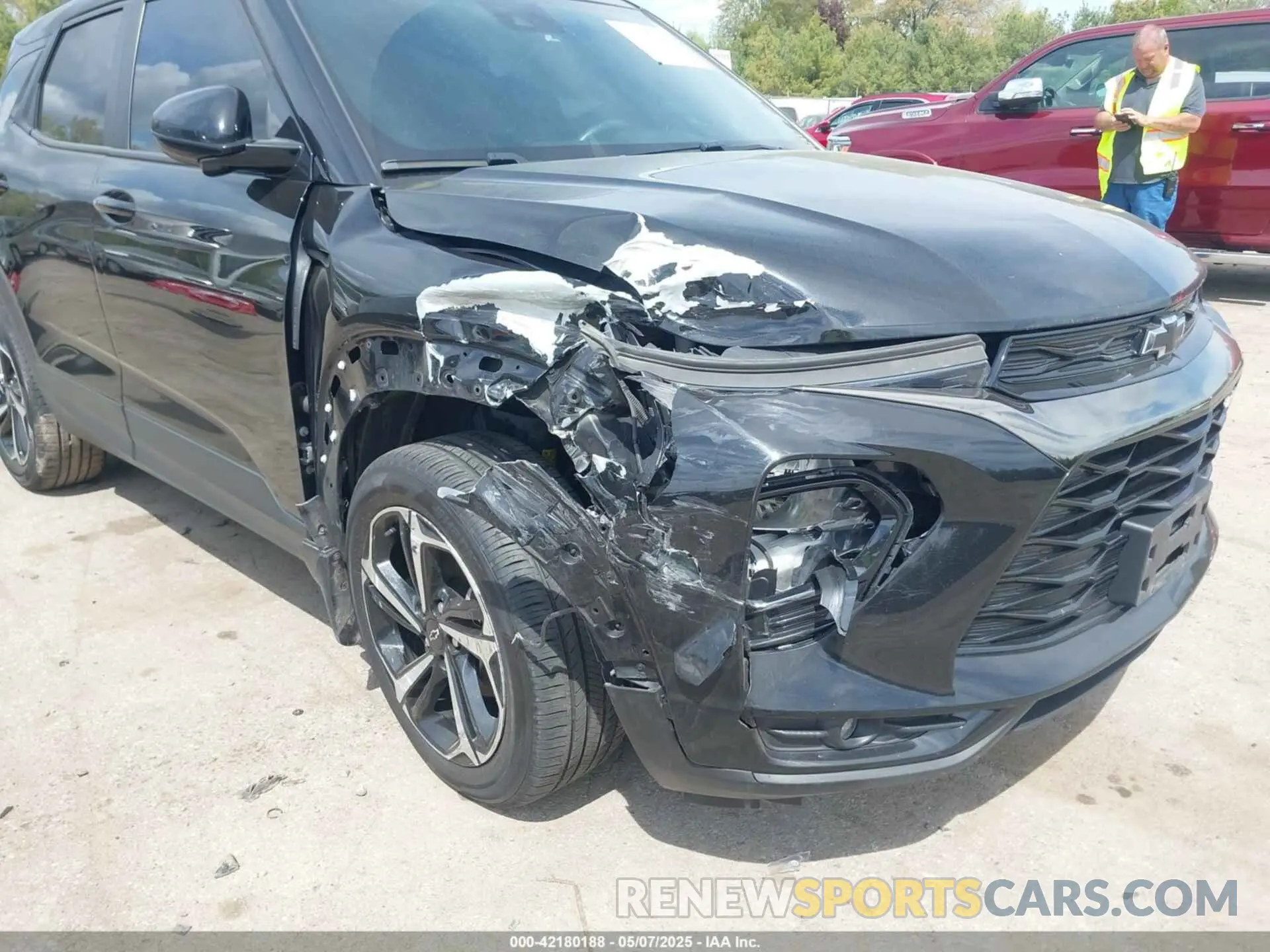 6 Photograph of a damaged car KL79MUSL1MB137577 CHEVROLET TRAILBLAZER 2021