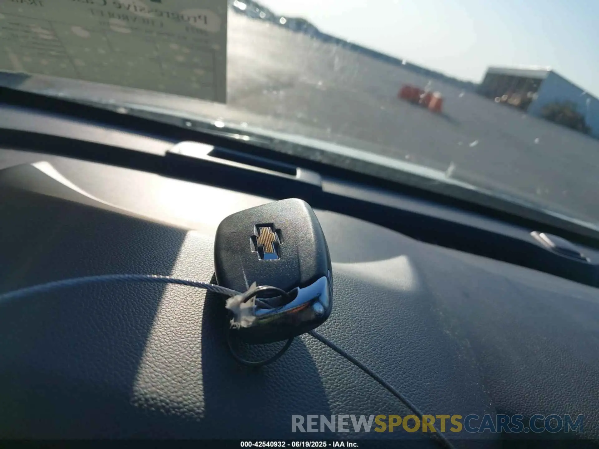 11 Photograph of a damaged car KL79MUSL2MB009431 CHEVROLET TRAILBLAZER 2021