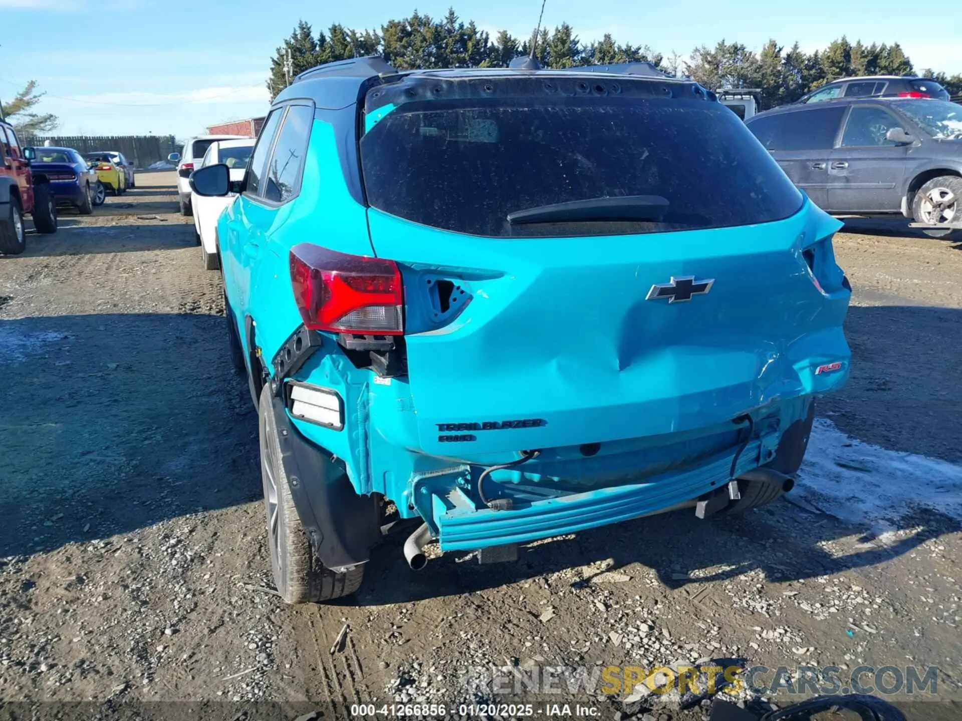18 Photograph of a damaged car KL79MUSL3MB003704 CHEVROLET TRAILBLAZER 2021