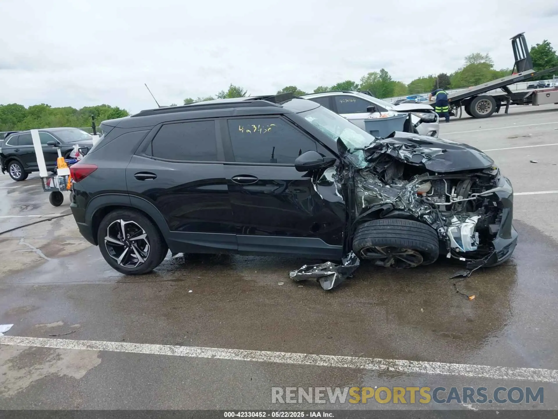 14 Photograph of a damaged car KL79MUSL6MB138398 CHEVROLET TRAILBLAZER 2021