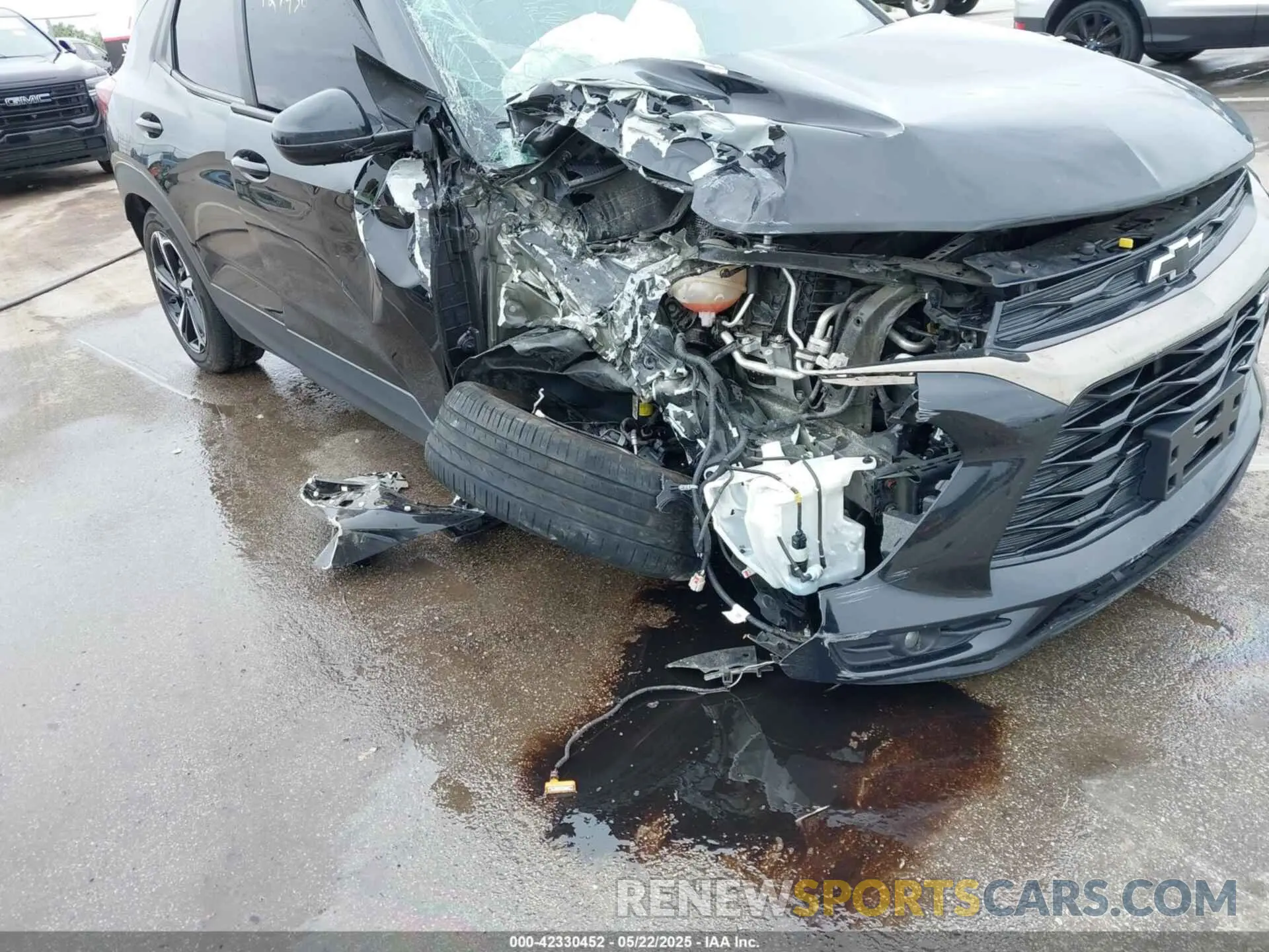 18 Photograph of a damaged car KL79MUSL6MB138398 CHEVROLET TRAILBLAZER 2021