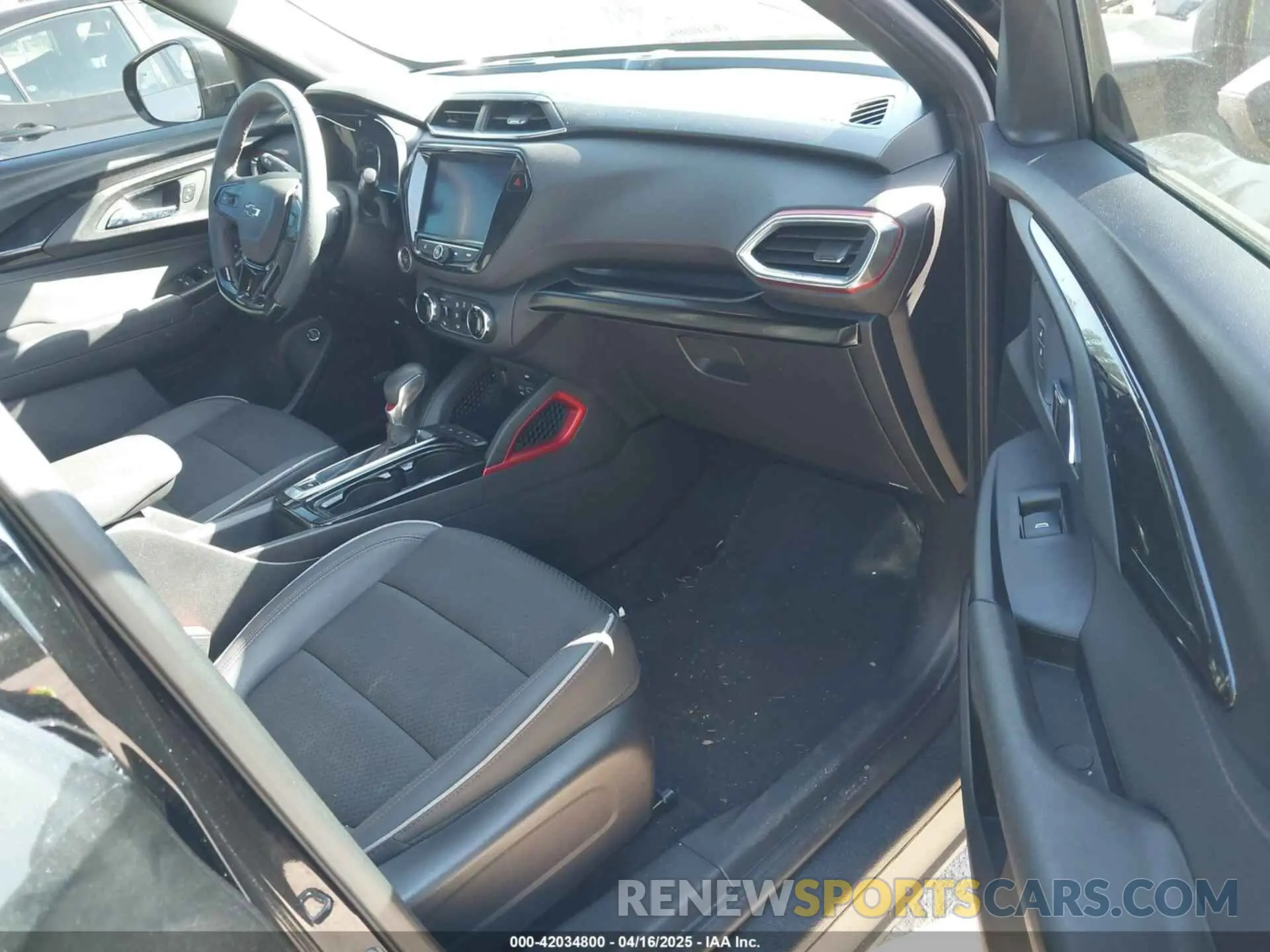 5 Photograph of a damaged car KL79MUSL6MB154908 CHEVROLET TRAILBLAZER 2021