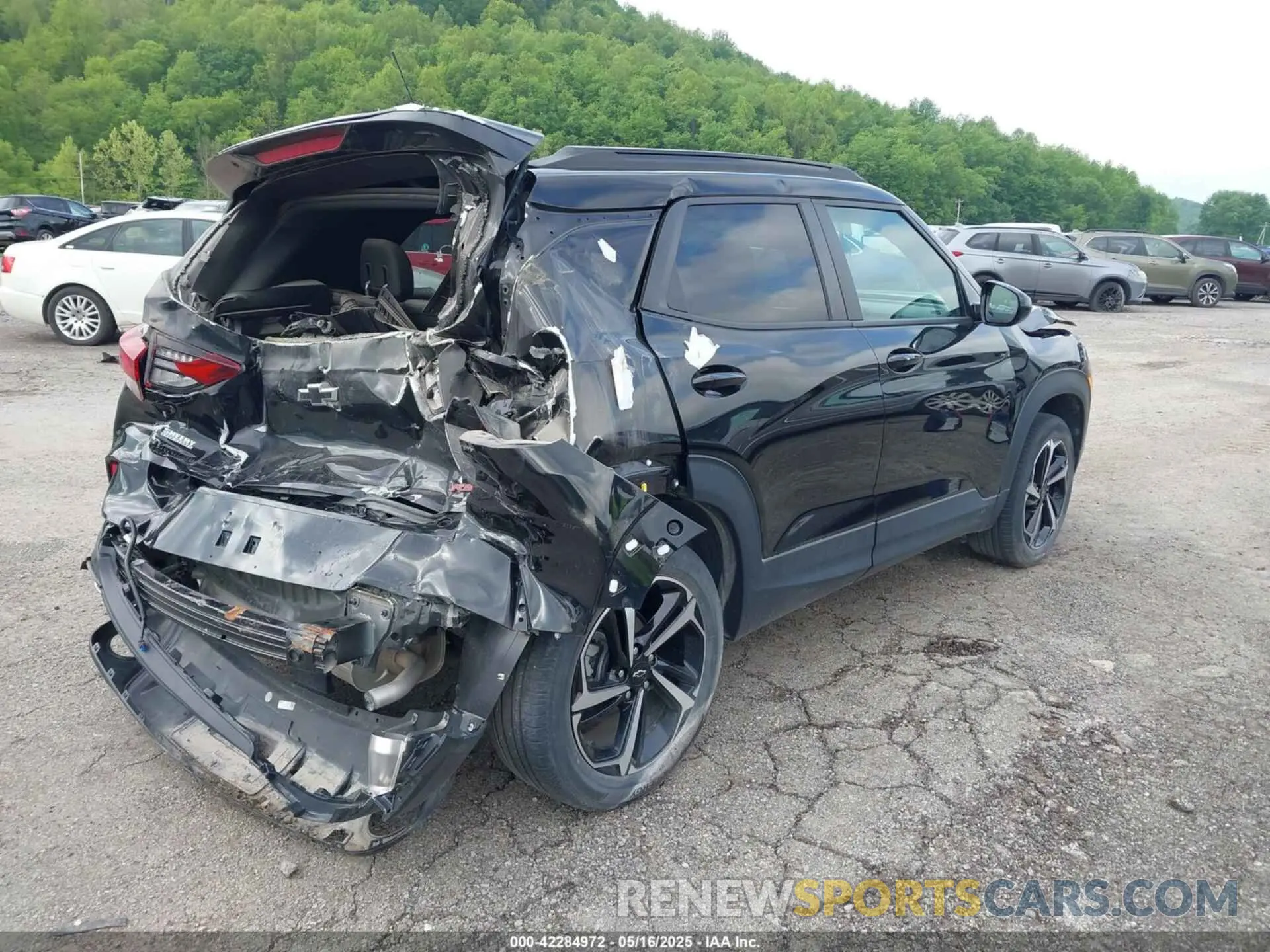 4 Photograph of a damaged car KL79MUSL8MB178496 CHEVROLET TRAILBLAZER 2021
