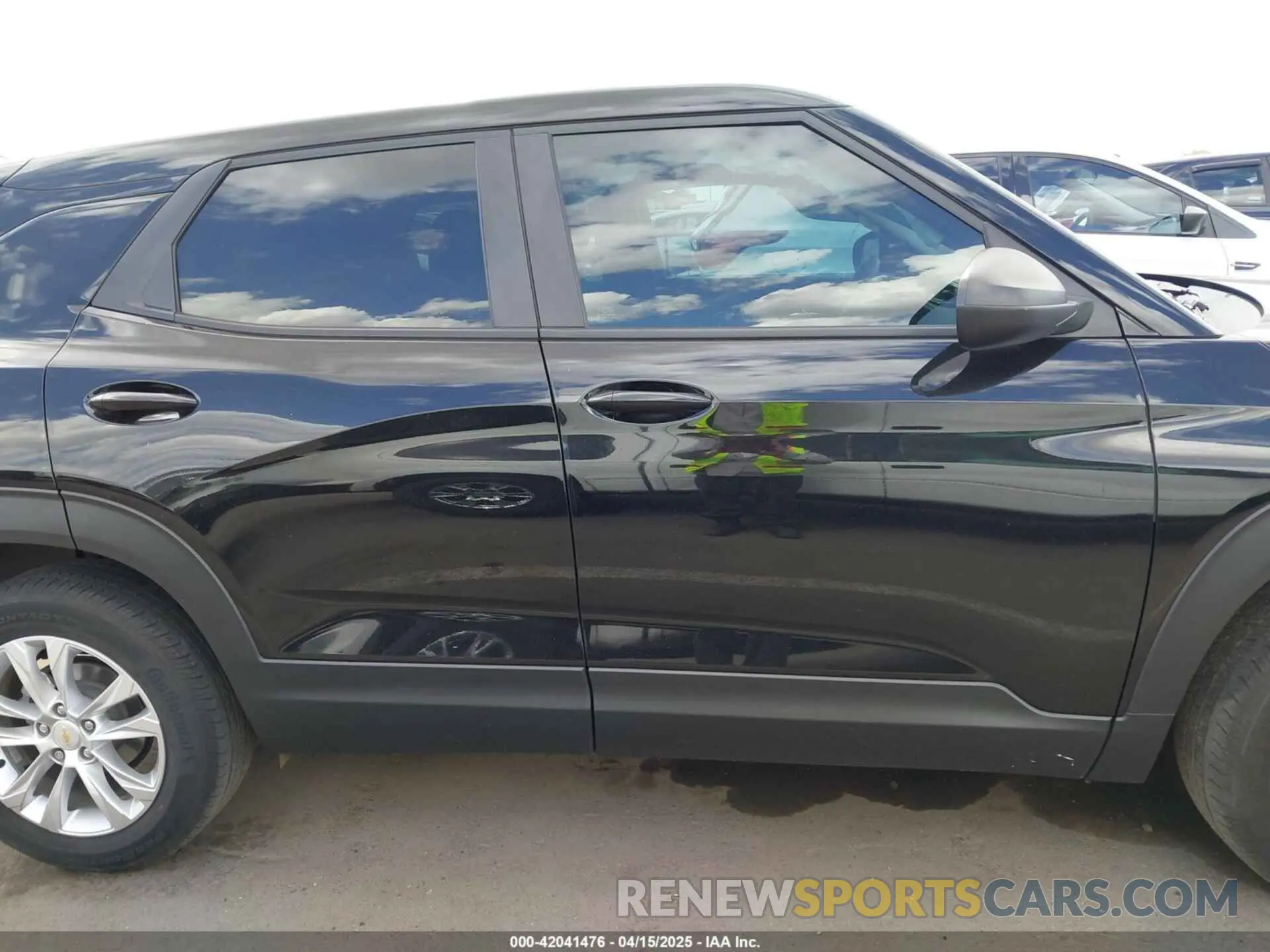 13 Photograph of a damaged car KL79MMS20NB103915 CHEVROLET TRAILBLAZER 2022