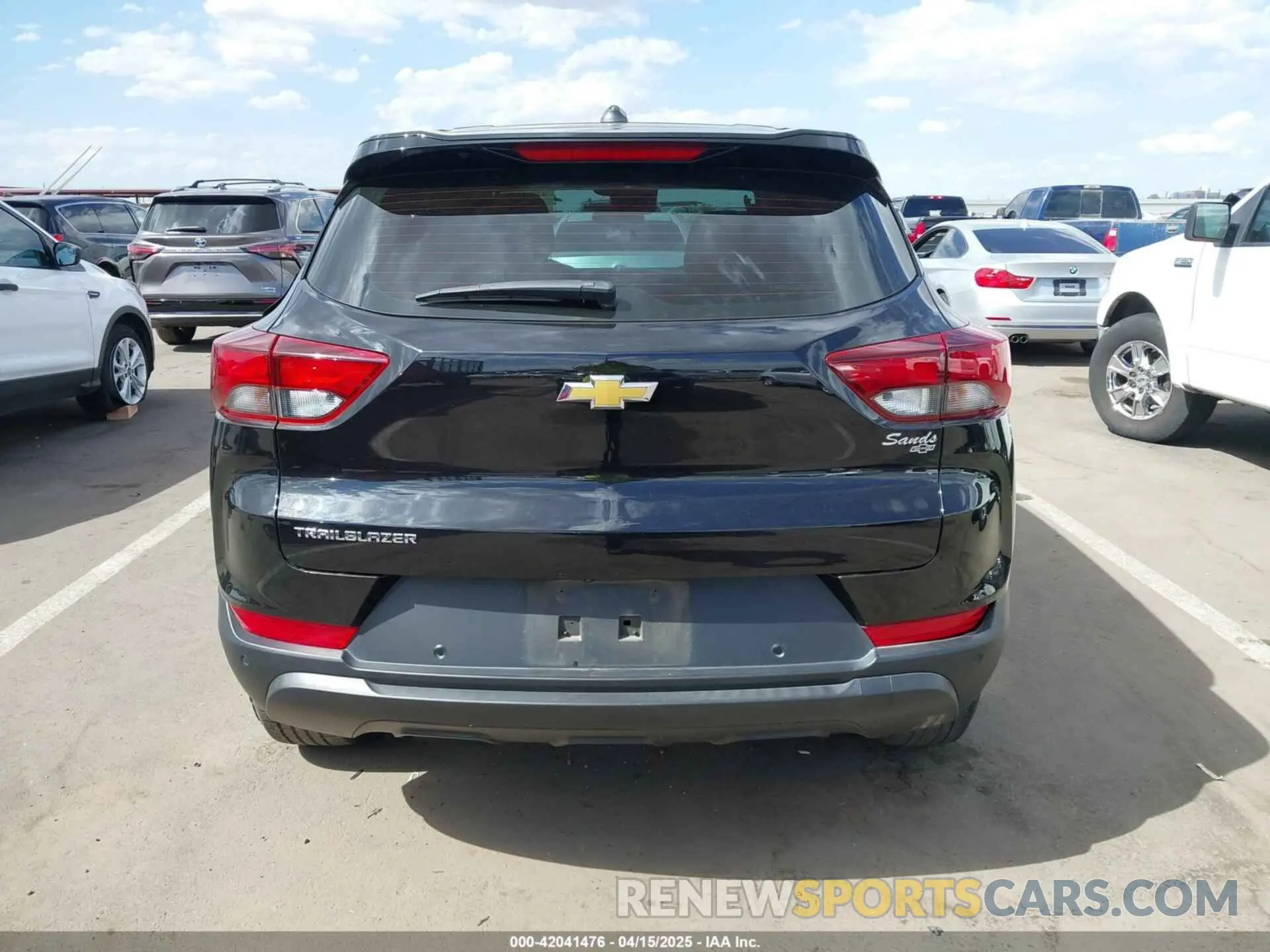 16 Photograph of a damaged car KL79MMS20NB103915 CHEVROLET TRAILBLAZER 2022