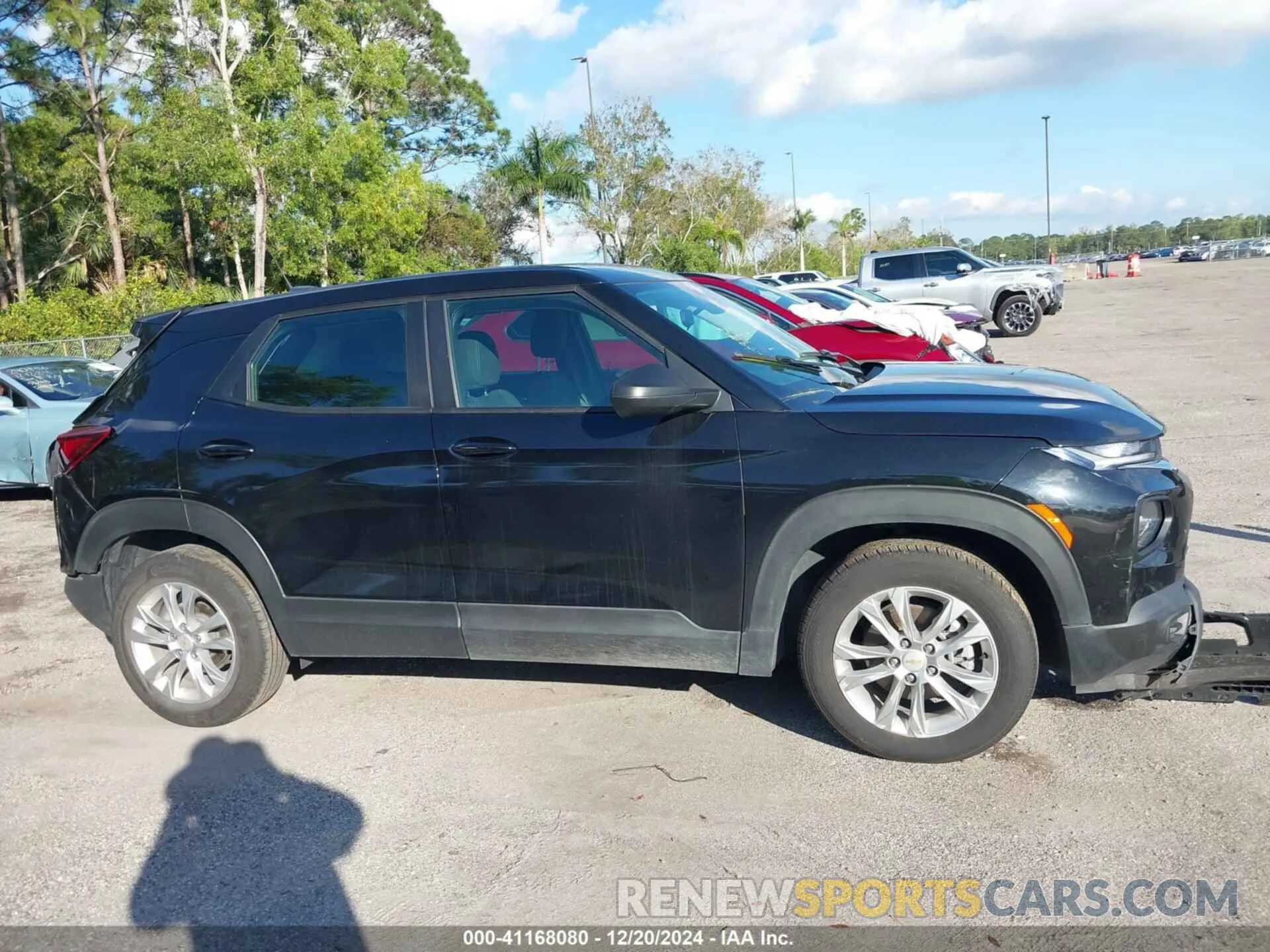 13 Photograph of a damaged car KL79MMS24NB139459 CHEVROLET TRAILBLAZER 2022