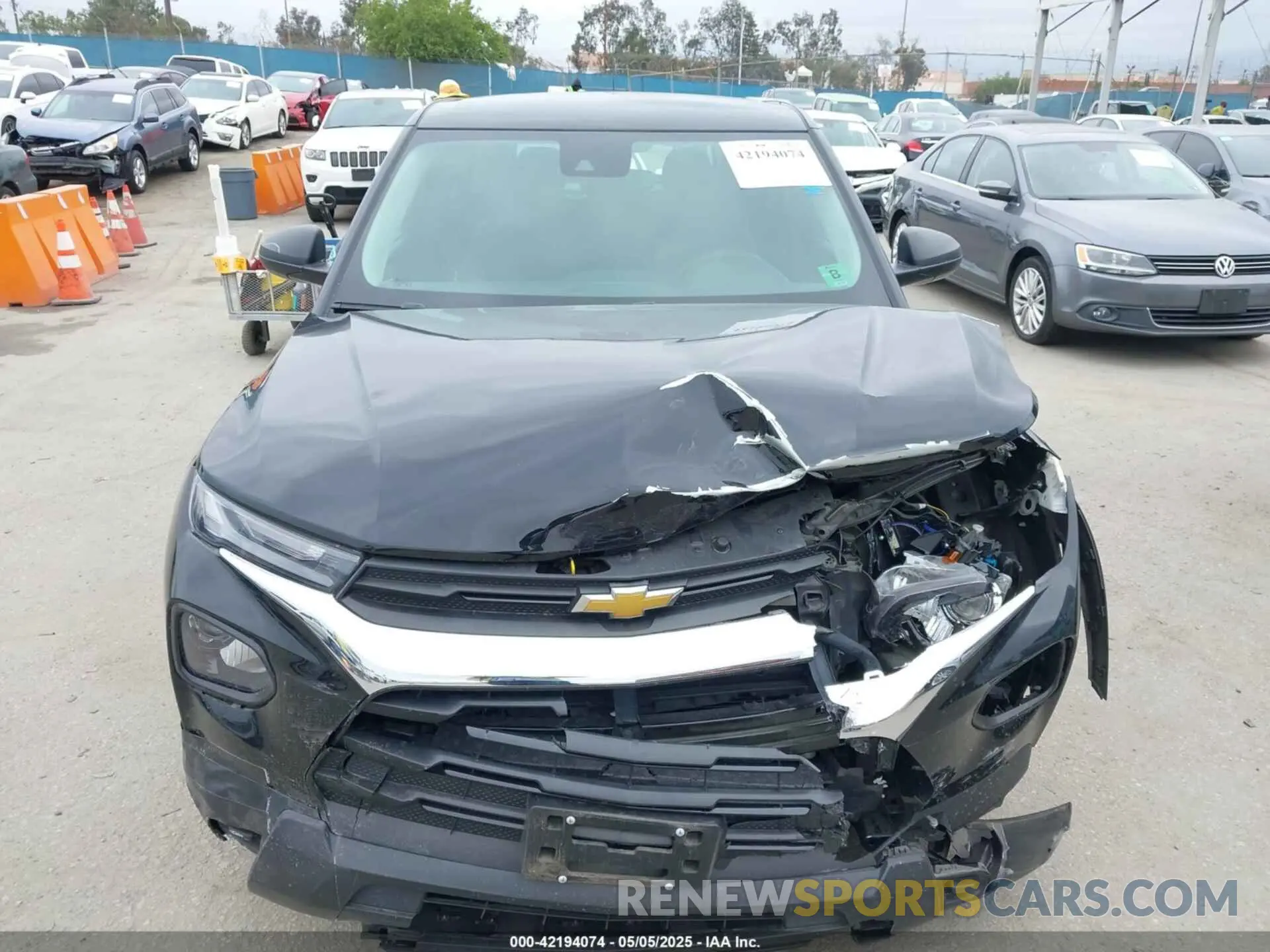 12 Photograph of a damaged car KL79MMS28NB103547 CHEVROLET TRAILBLAZER 2022